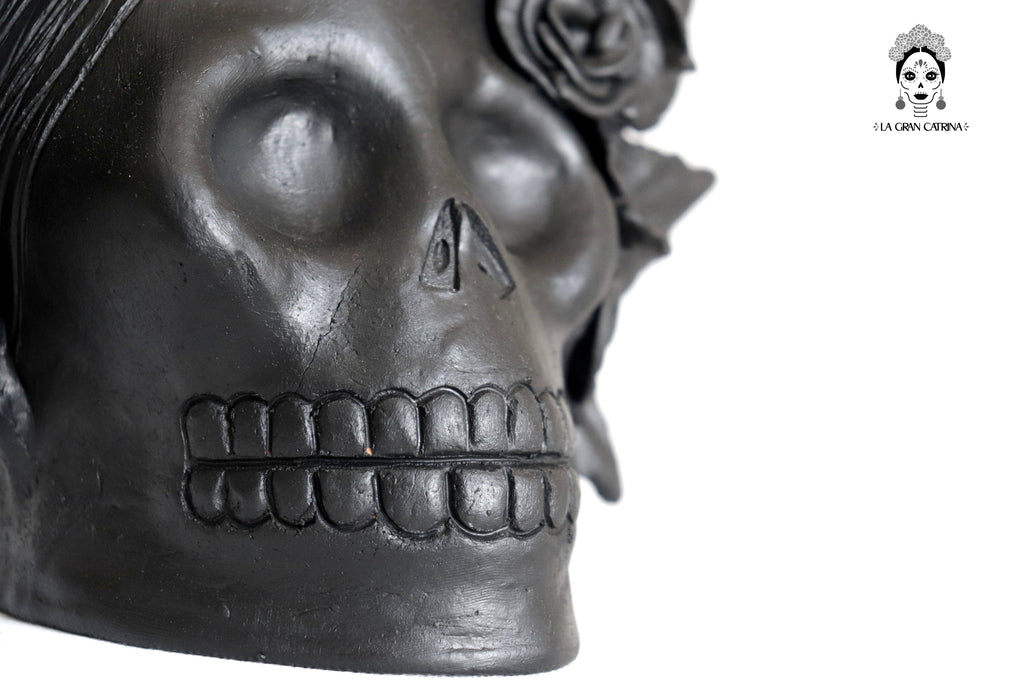 Set 3 Skulls Blacks with Trenza Clay 7 in. Brenda Capula