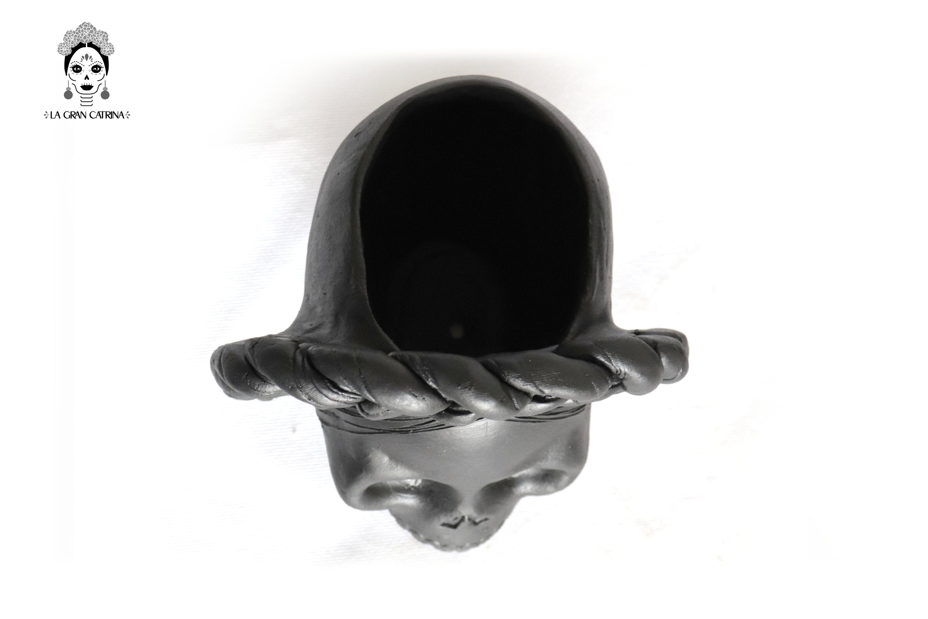 Set 3 Skulls Blacks with Trenza Clay 7 in. Brenda Capula
