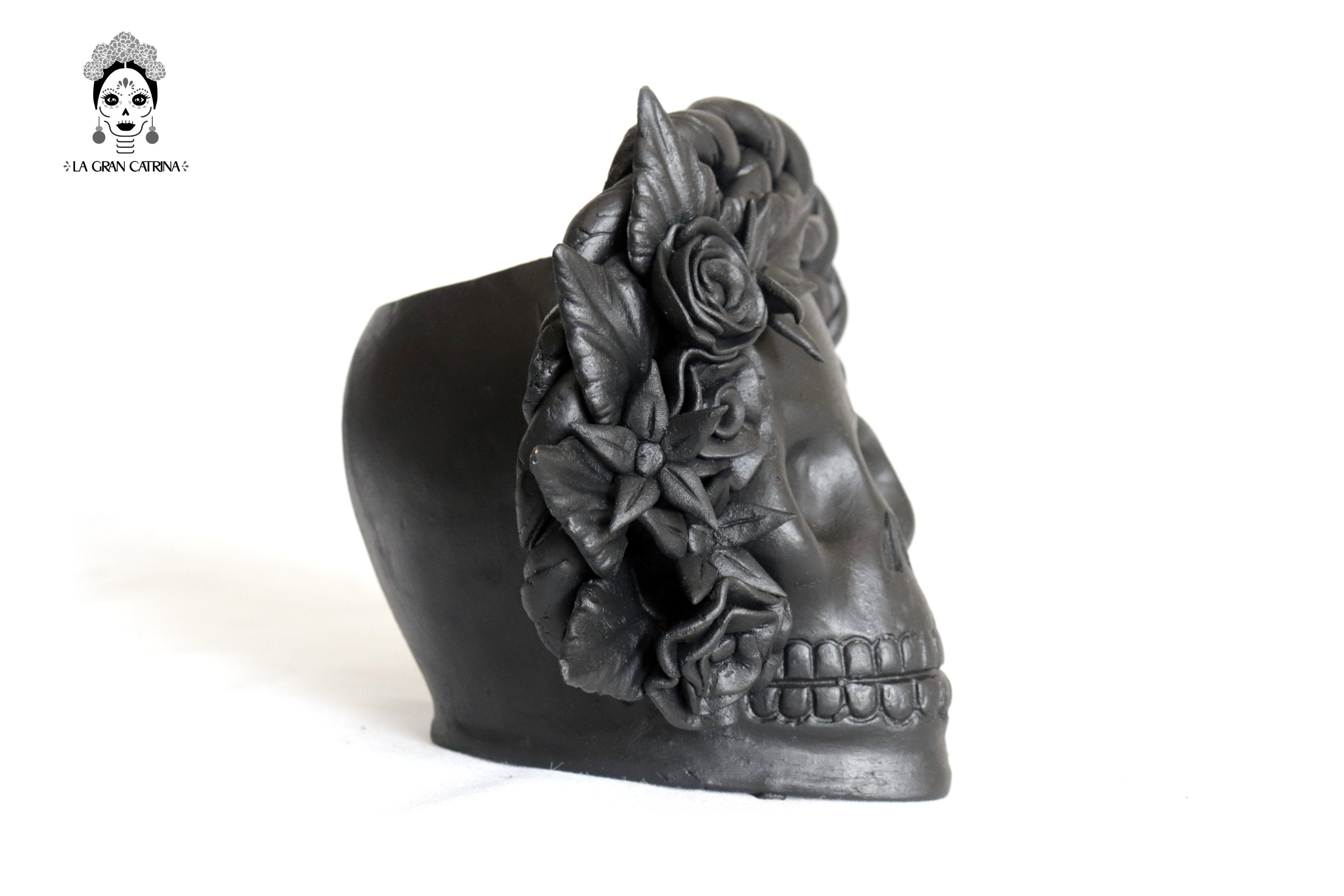 Set 3 Skulls Blacks with Trenza Clay 7 in. Brenda Capula