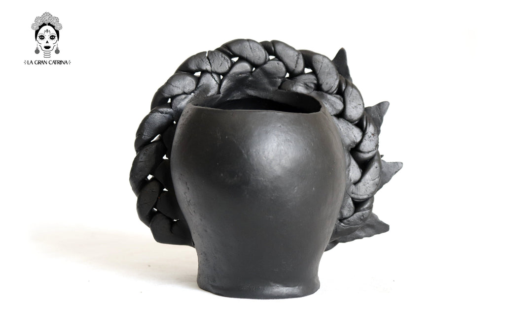 Set 3 Skulls Blacks with Trenza Clay 7 in. Brenda Capula