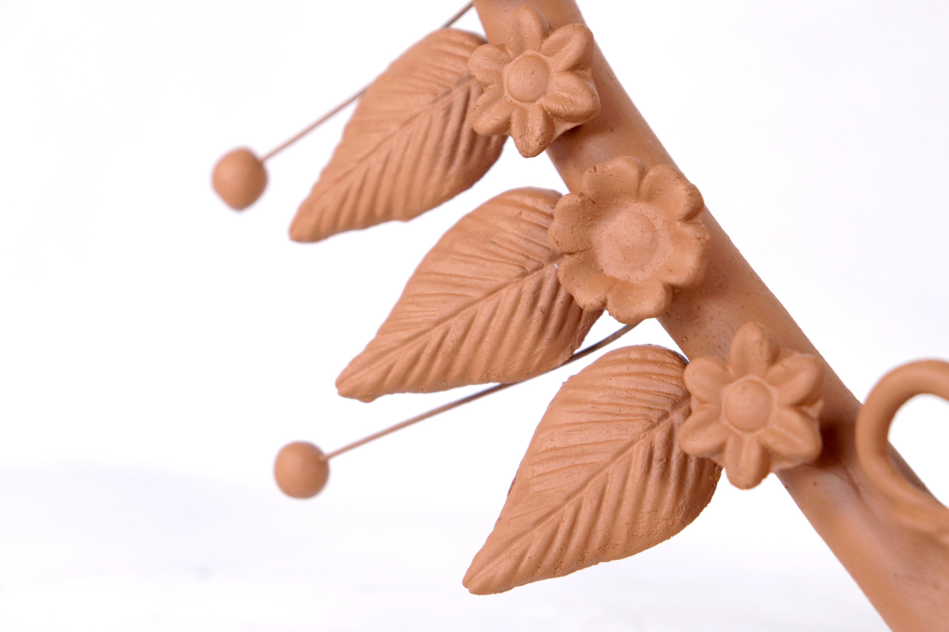 Candleholder of Clay Heart Pery