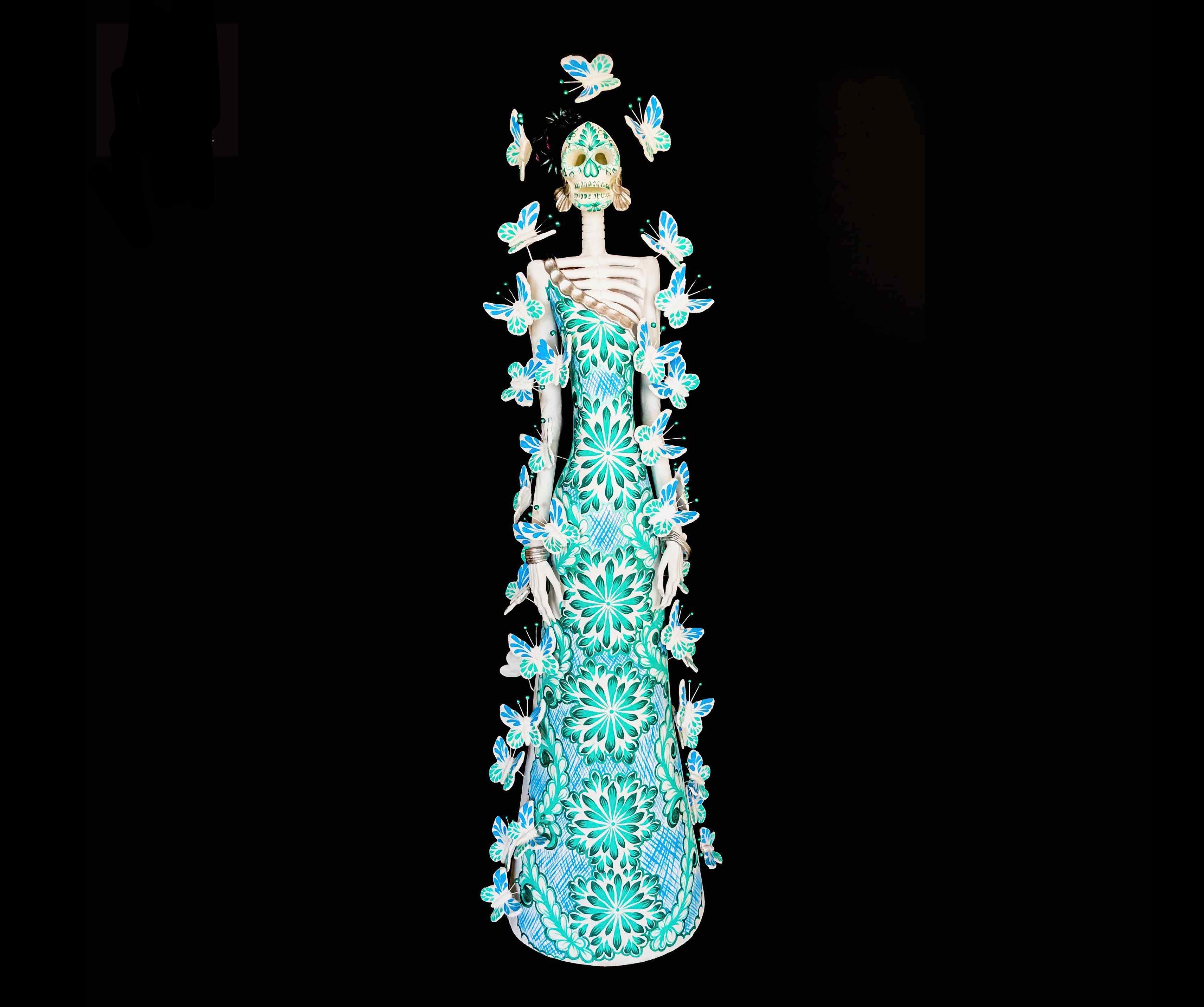 Catrina white with Butterflies turquoises - 40 in. - Made to Order Adan