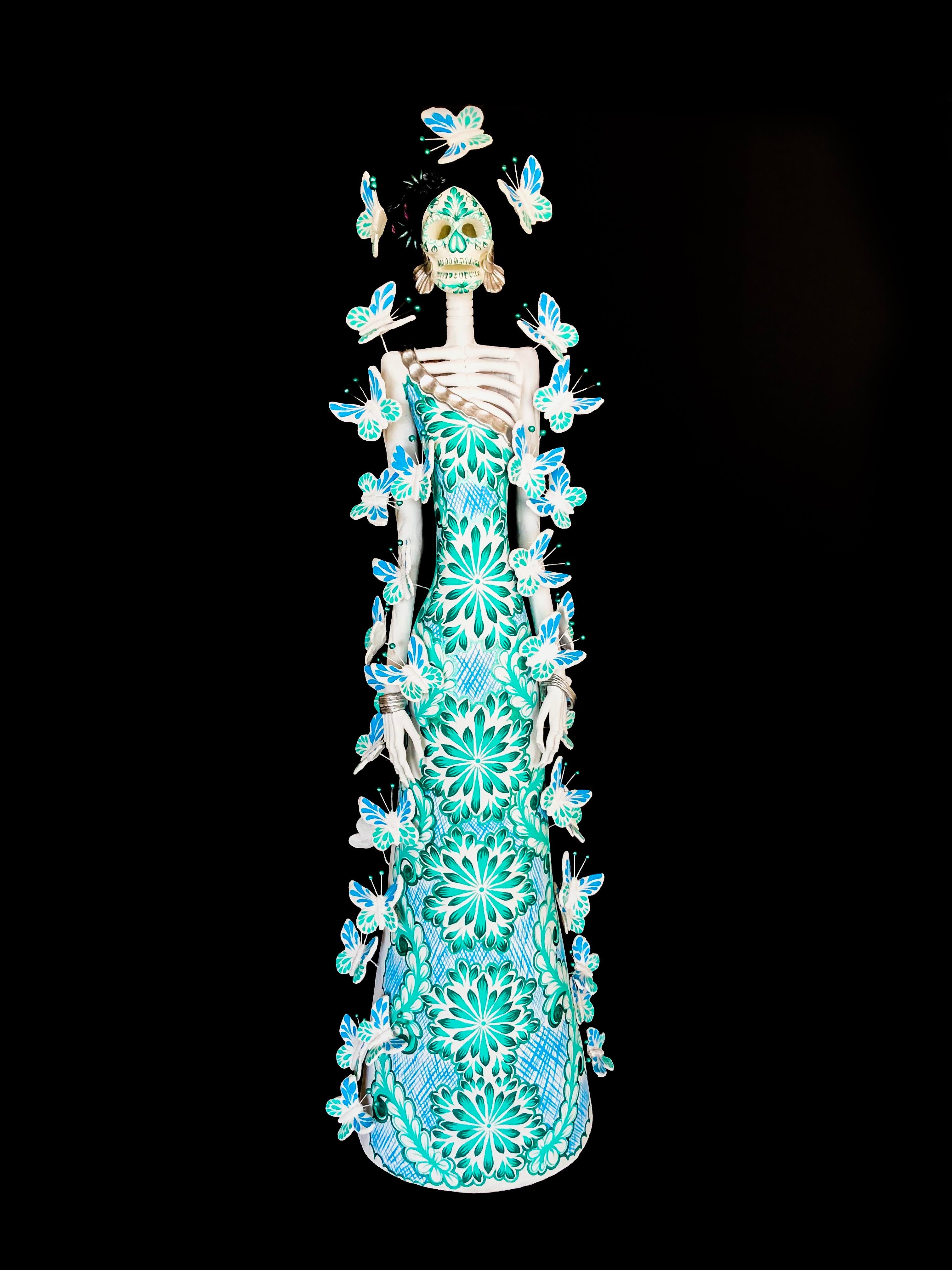 Catrina white with Butterflies turquoises - 40 in. - Made to Order Adan