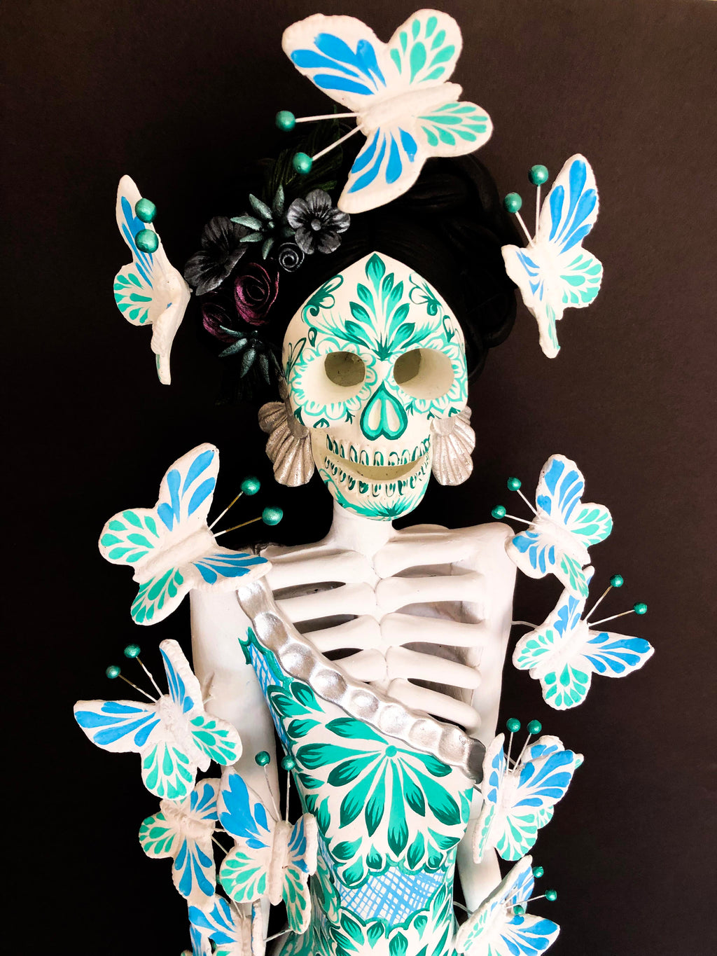 Catrina white with Butterflies turquoises - 40 in. - Made to Order Adan