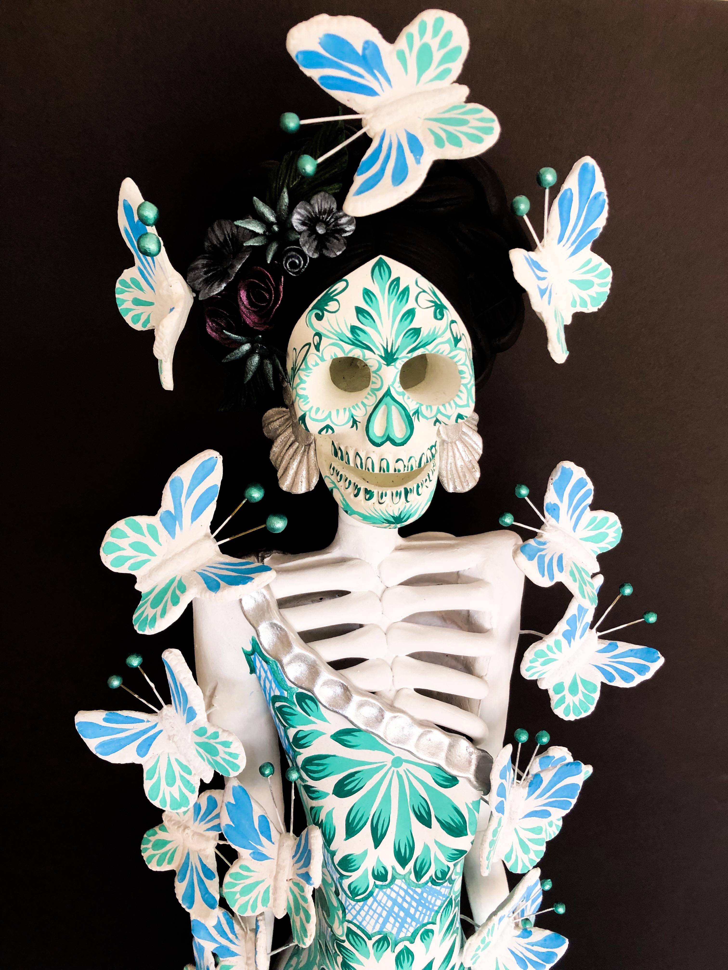 Catrina white with Butterflies turquoises - 40 in. - Made to Order Adan