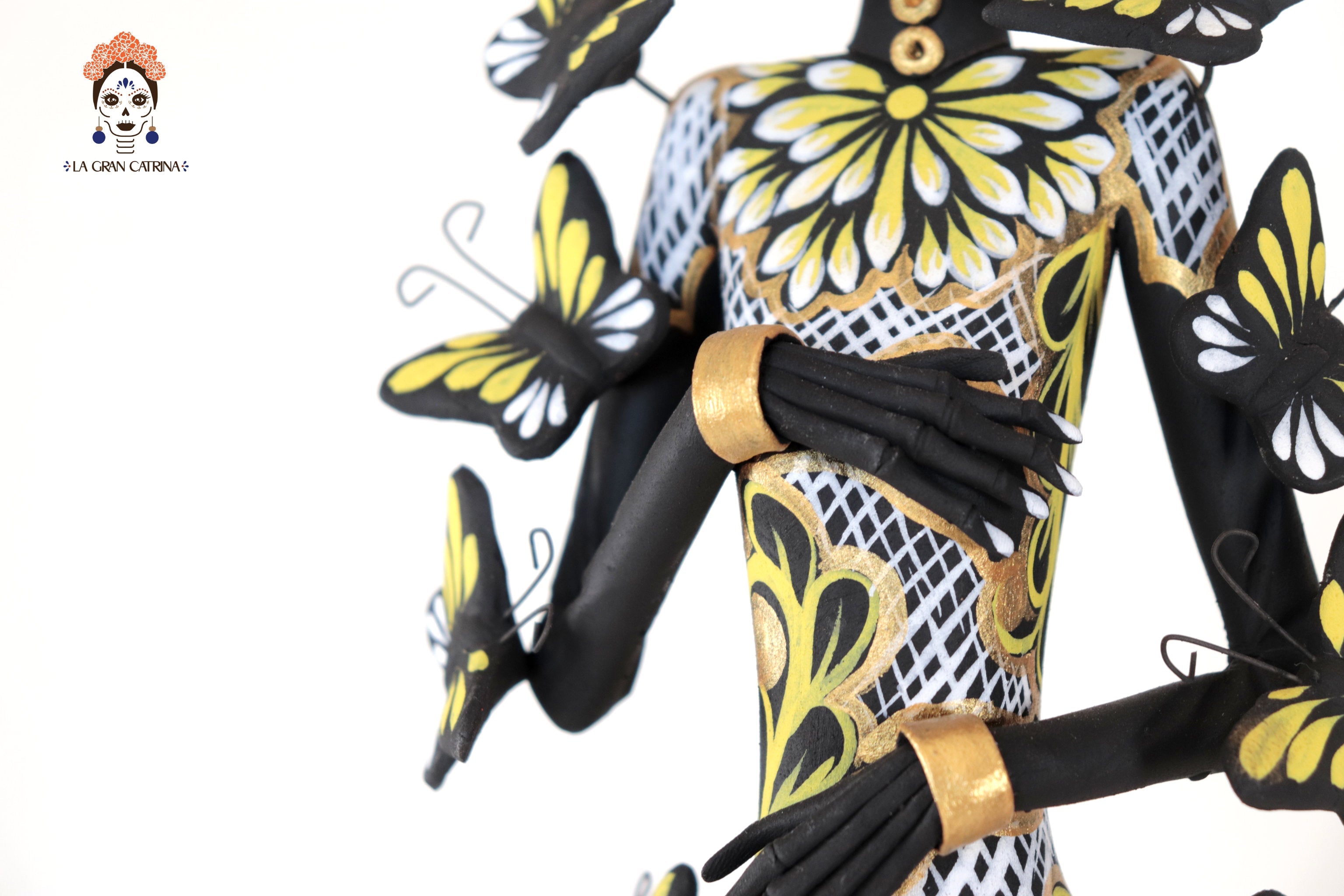 Catrinas hermanas of butterflies - White and yellow - 20 in. Adan