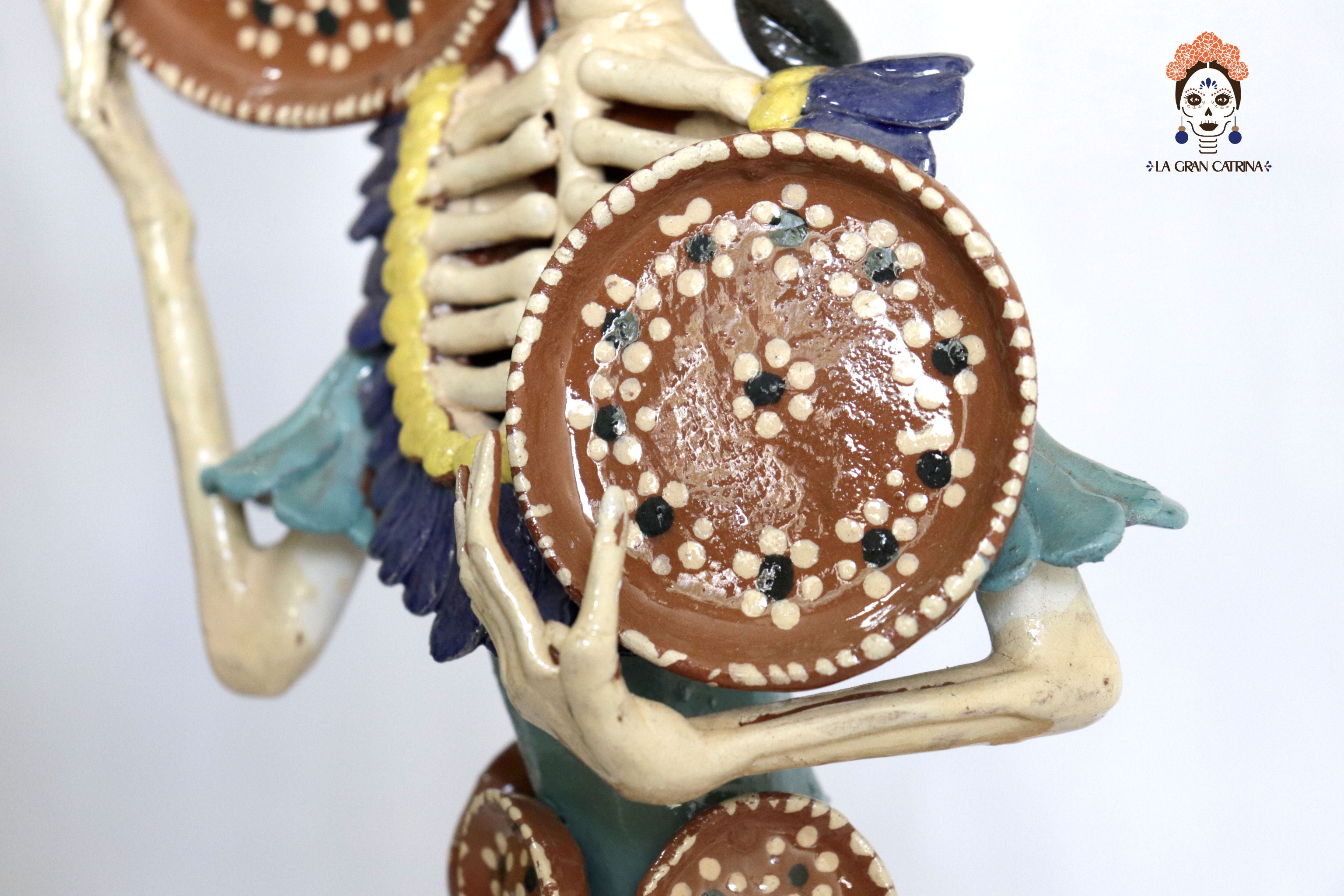 Catrina Platera - 19.7 in. Tia Adan