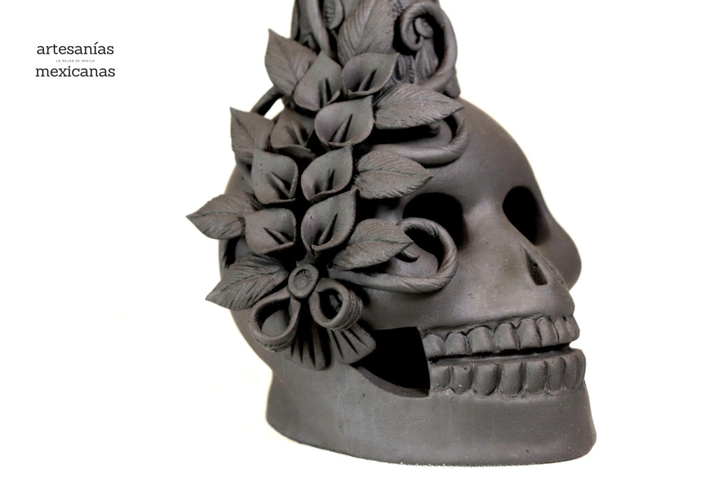 Catrina black on skull - 19 in. Adan