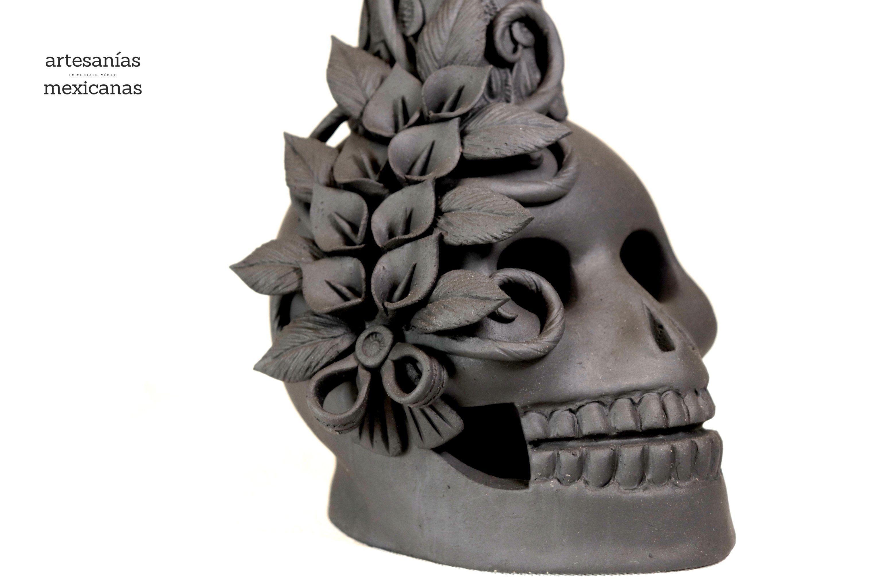 Catrina black on skull - 19 in. Adan