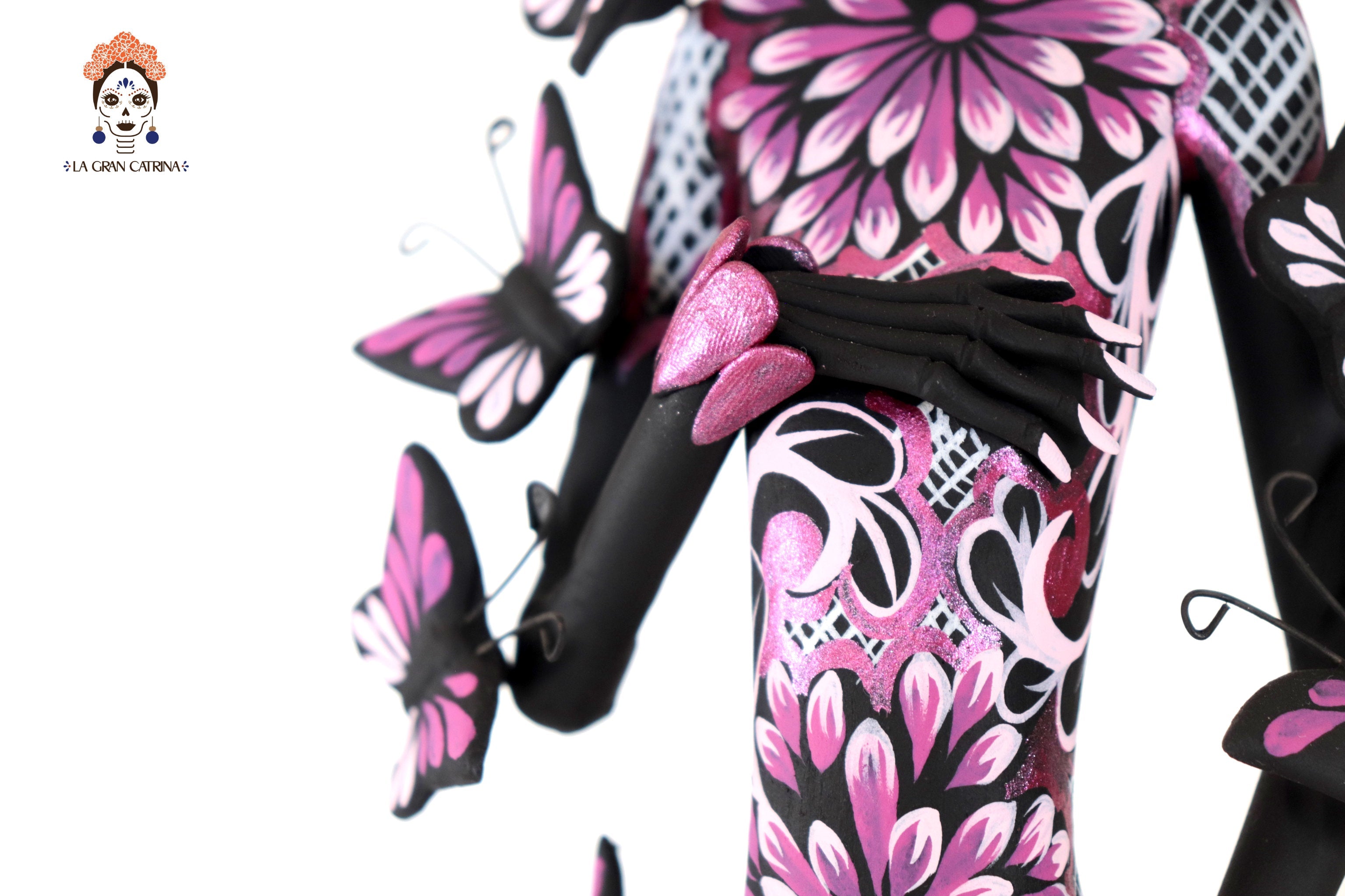 Catrinas hermanas of butterflies - Pink - 20 in. Adan
