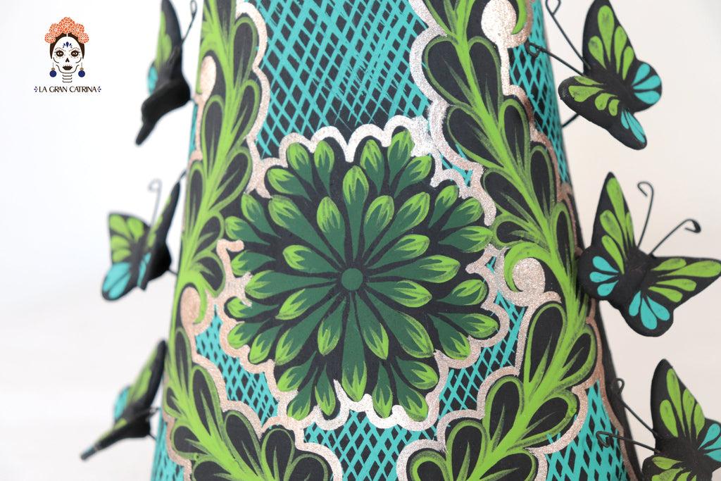 Catrinas hermanas of butterflies - Green - 20 in. Adan