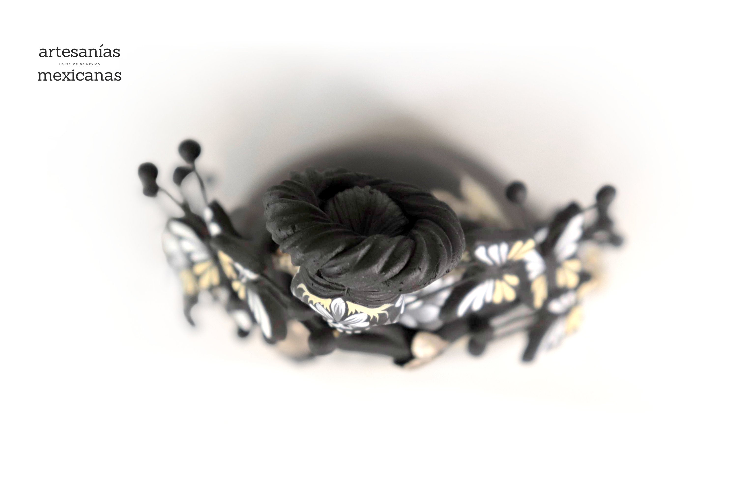 Catrina of butterflies gray and yellow - 12 in. Adan