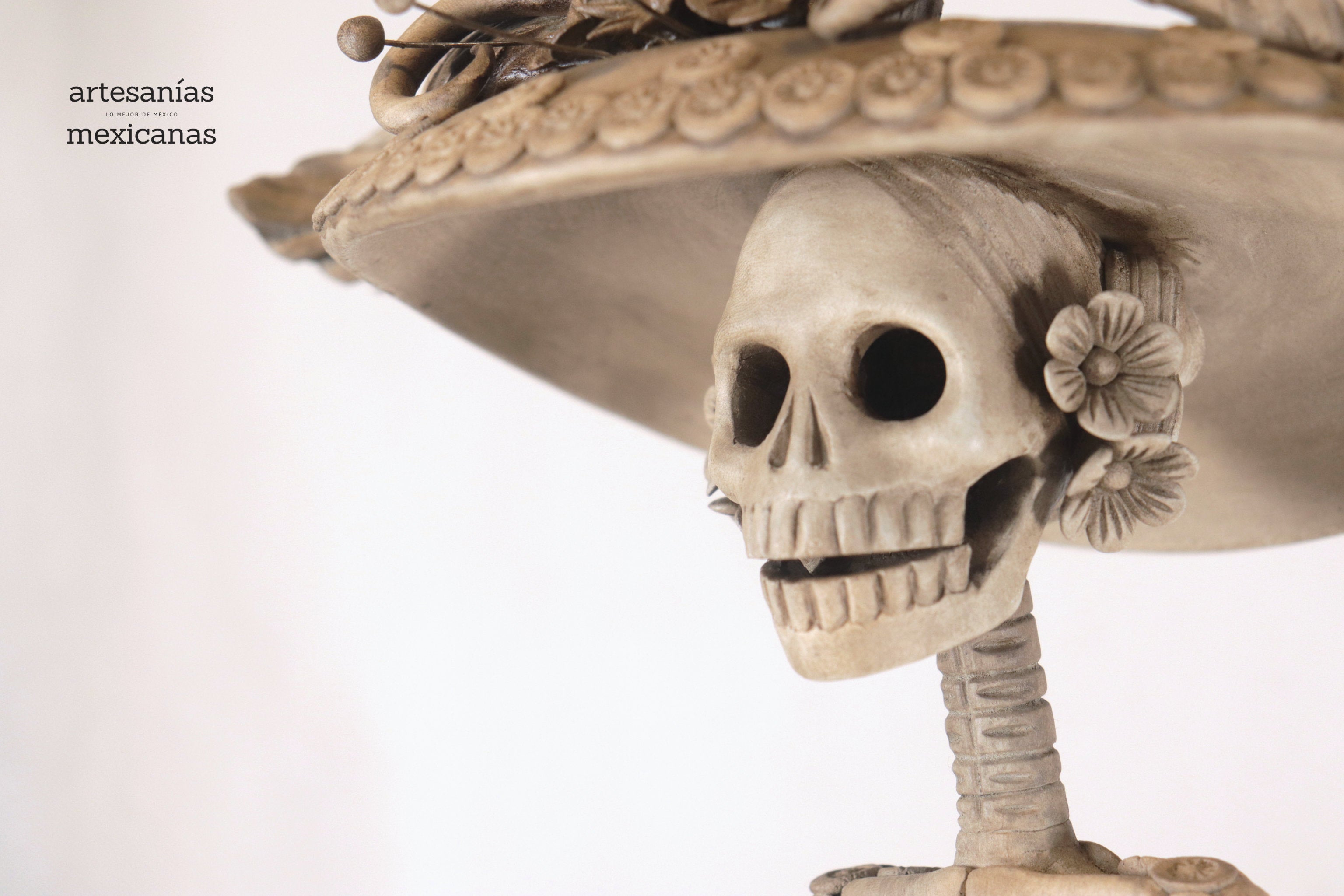Catrina with calaveritas beige - 26 in. - in. Production Adan