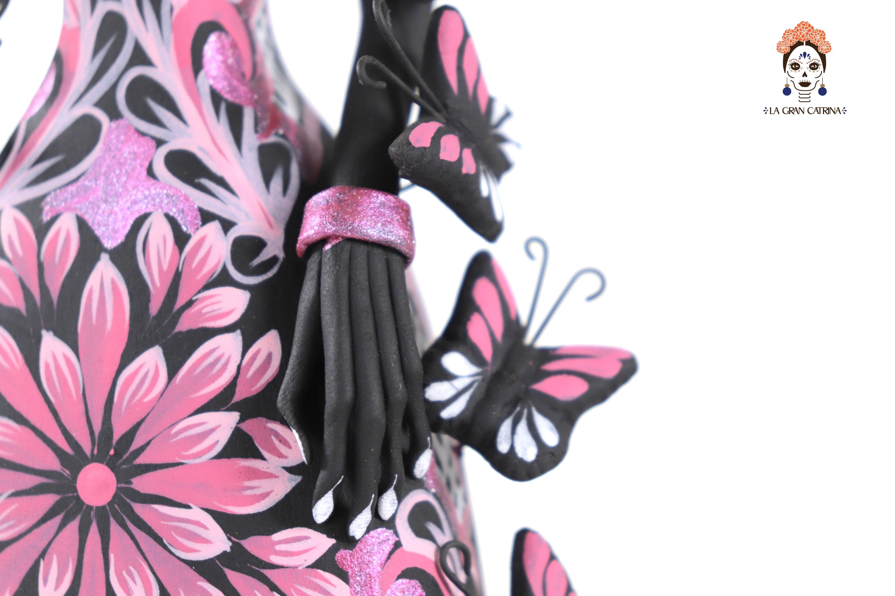 Catrina of butterflies roses - 12 in. Adan