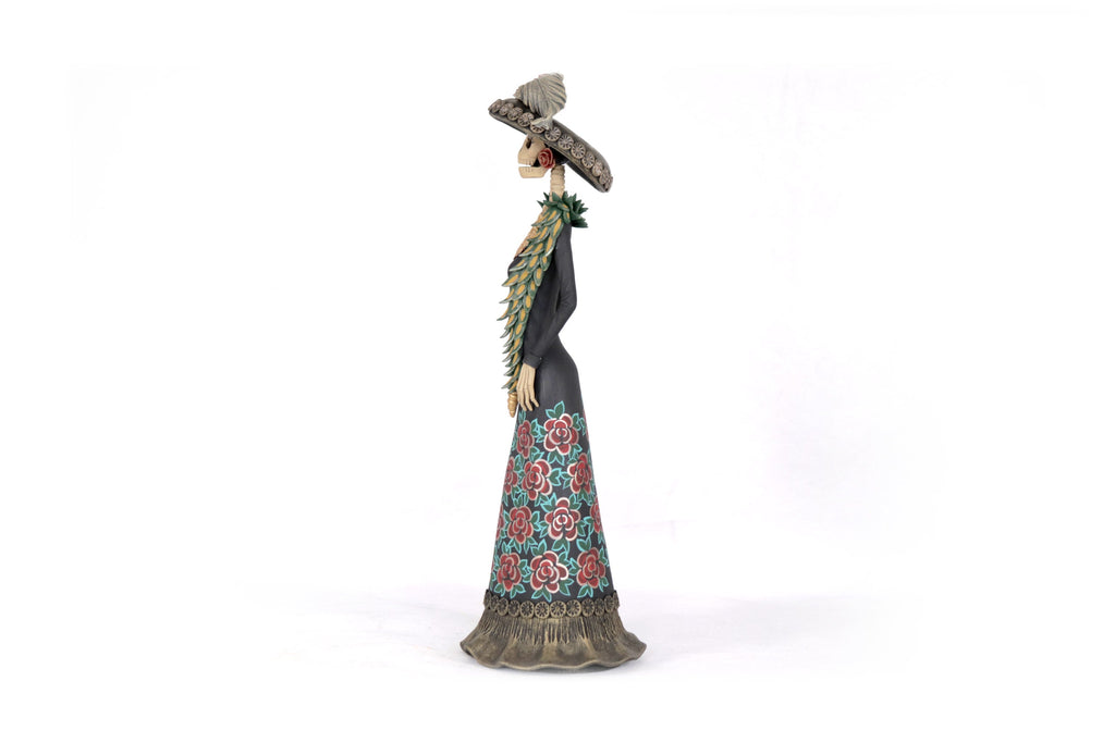 La Frida with la serpiente of red flowers - 18 in. Adan