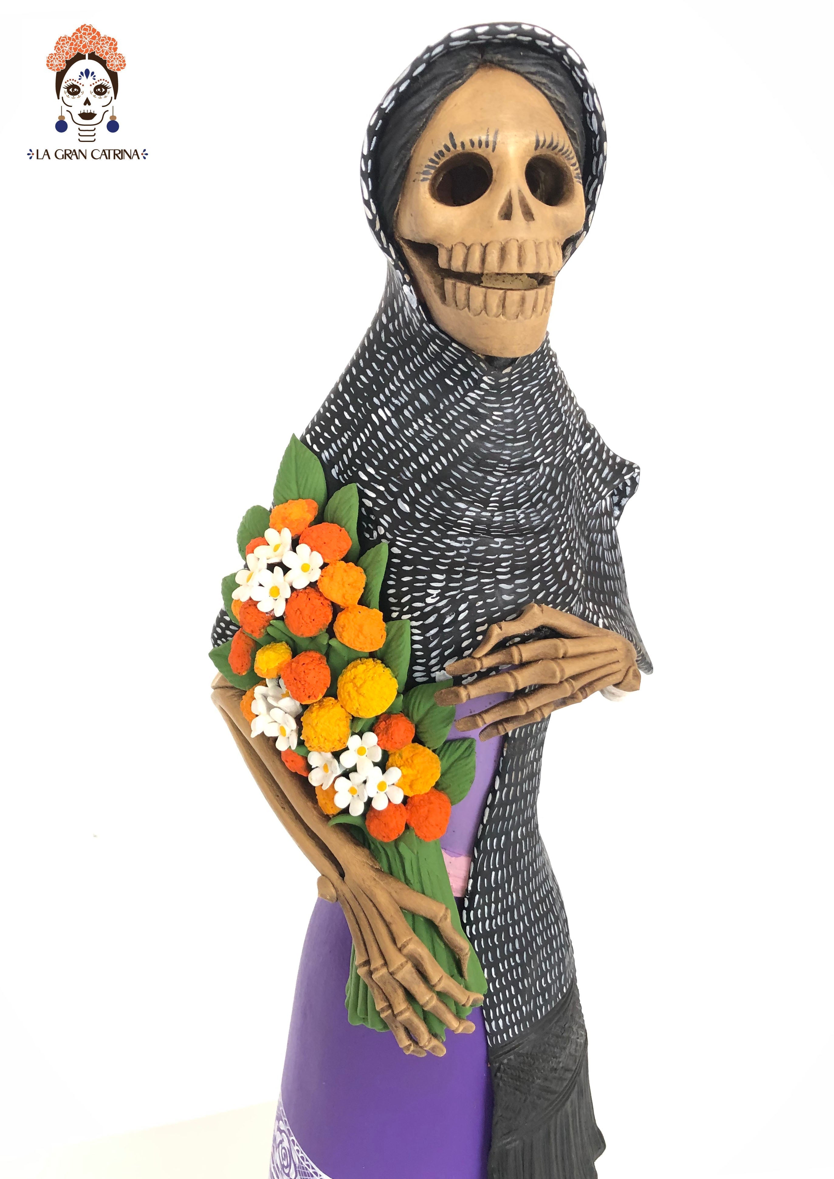 Catrina en Day of the Dead - Vestido morado - 26 in. Adan