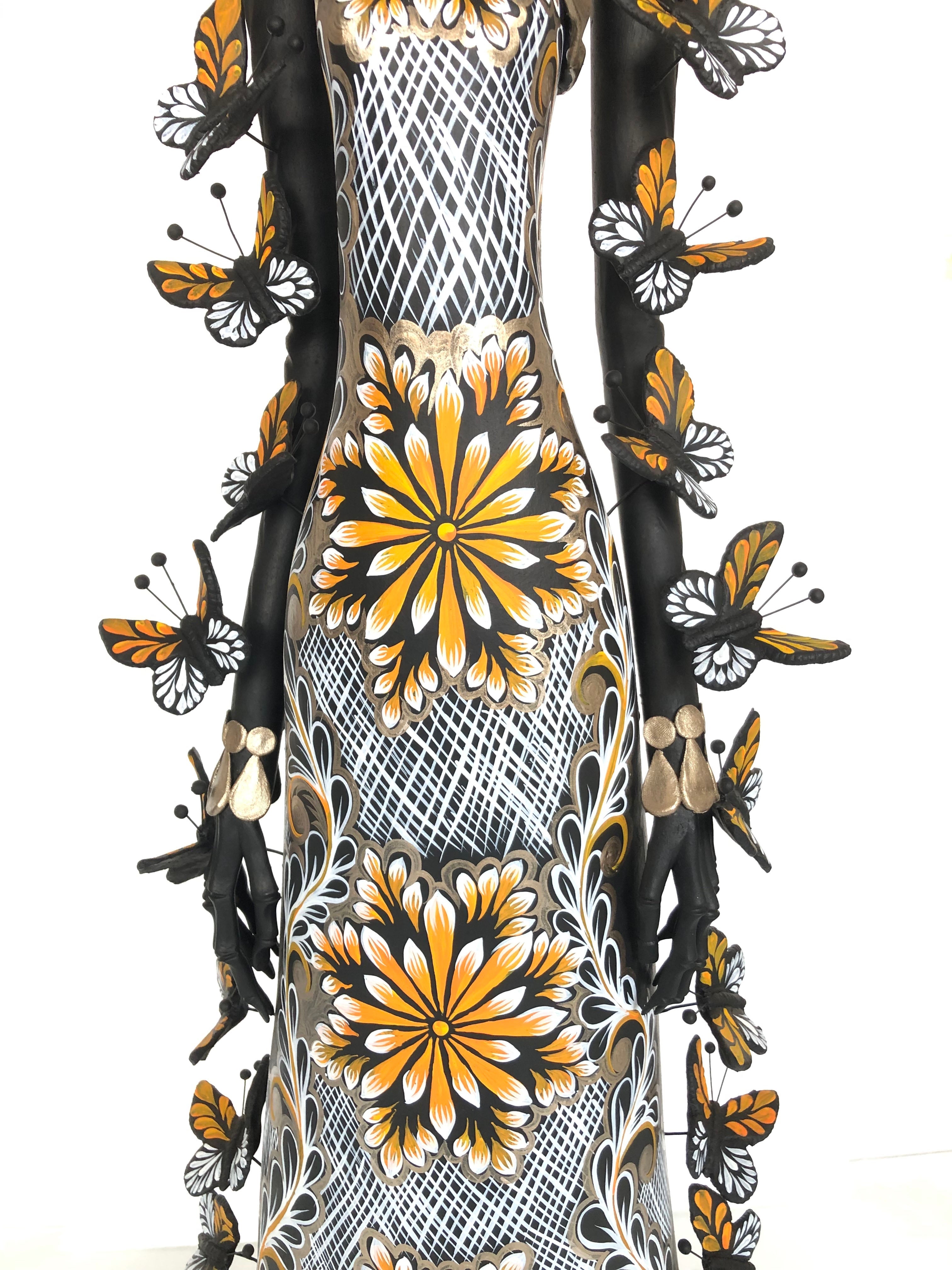 Catrina black with Butterflies orange - 40 in. Adan