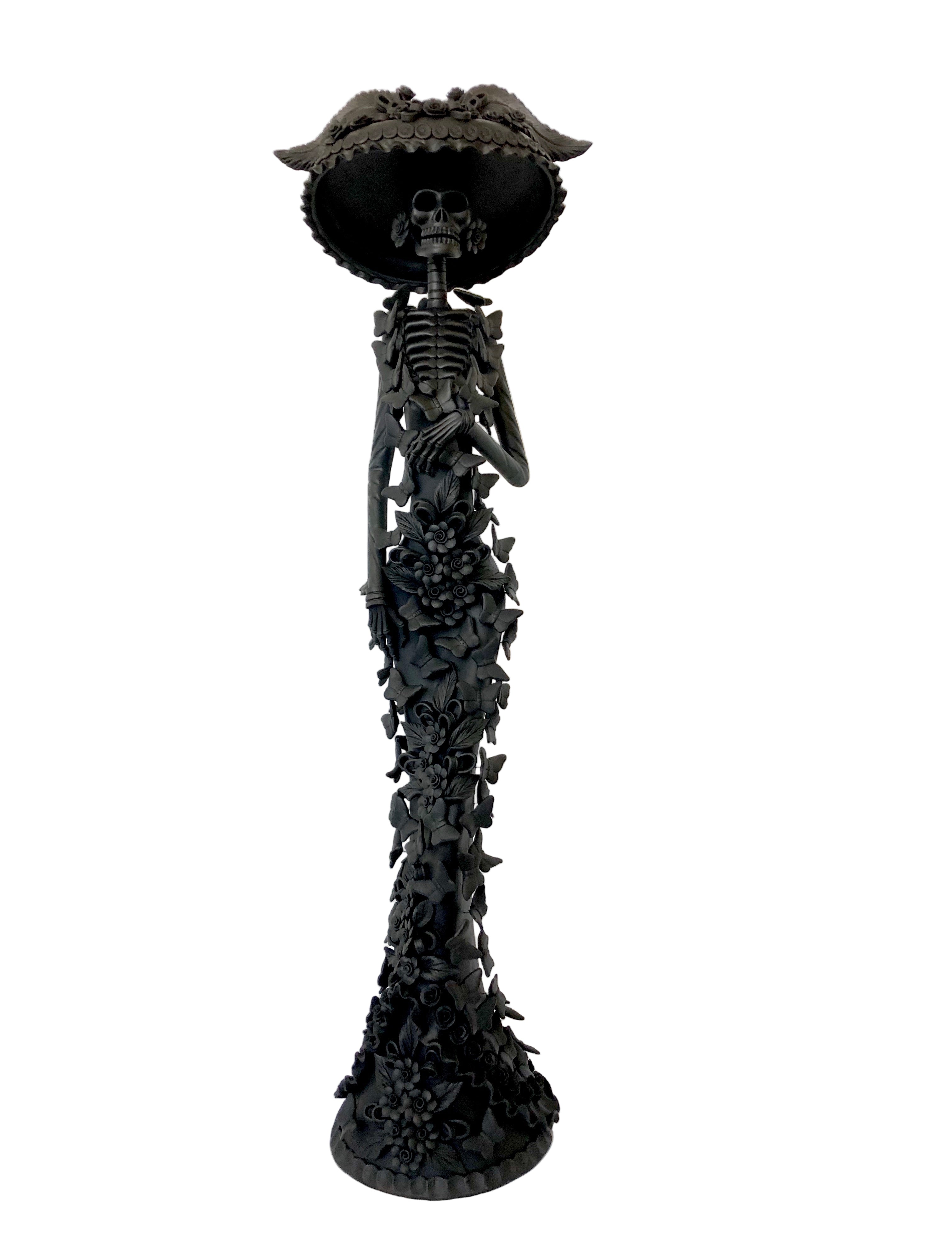 Catrina Black - 42 in. Adan