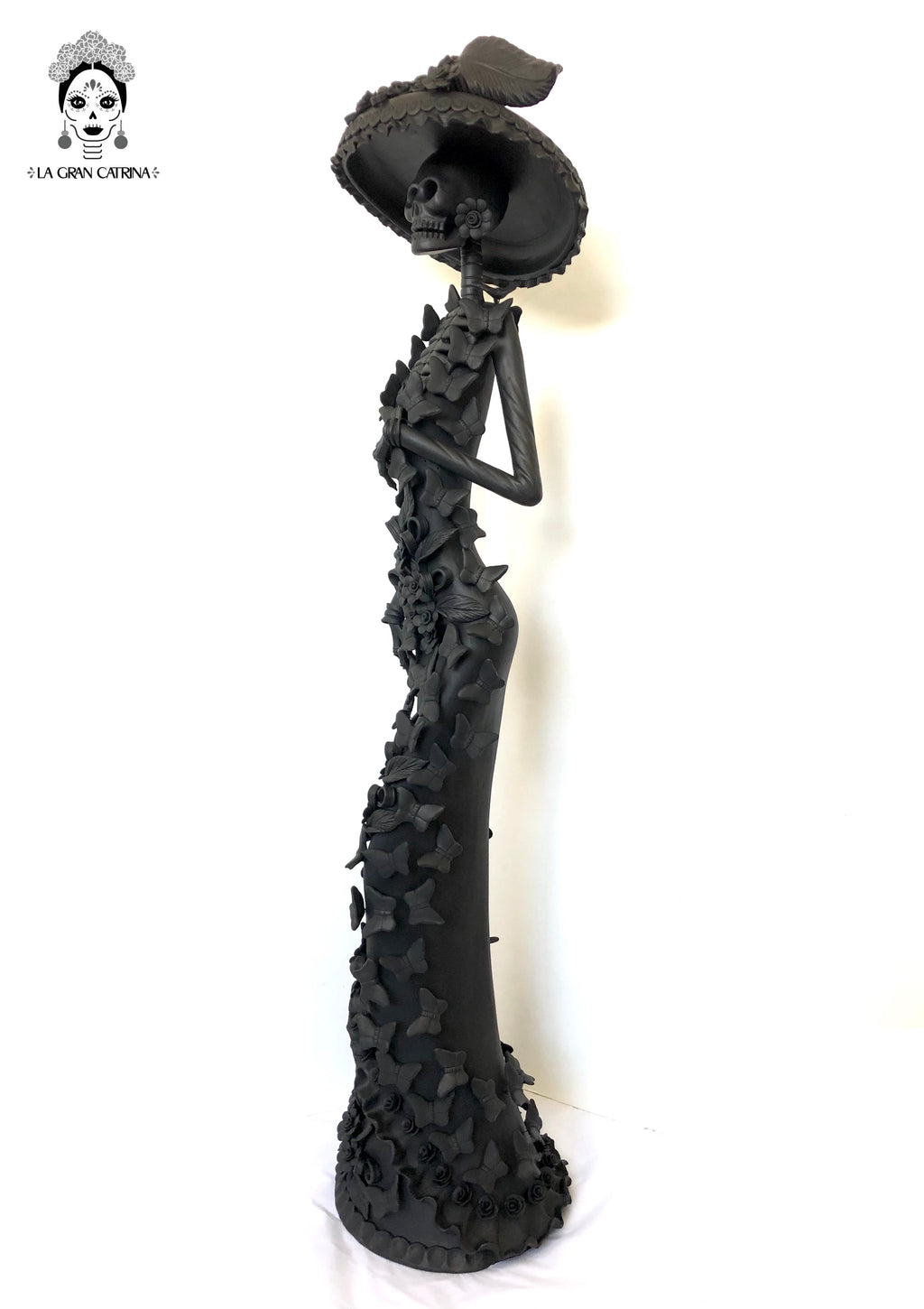 Catrina Black - 42 in. Adan