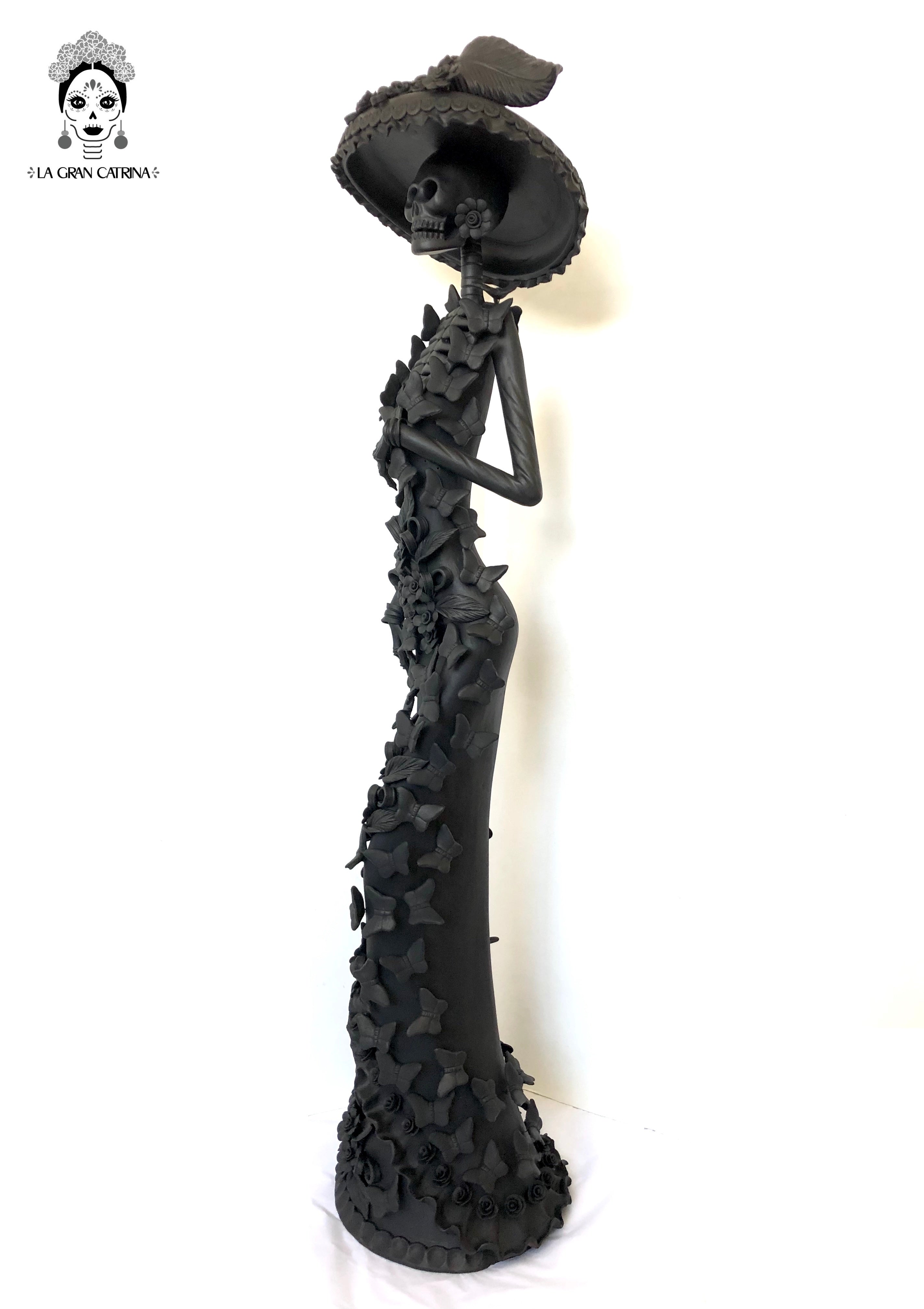 Catrina Black - 42 in. Adan