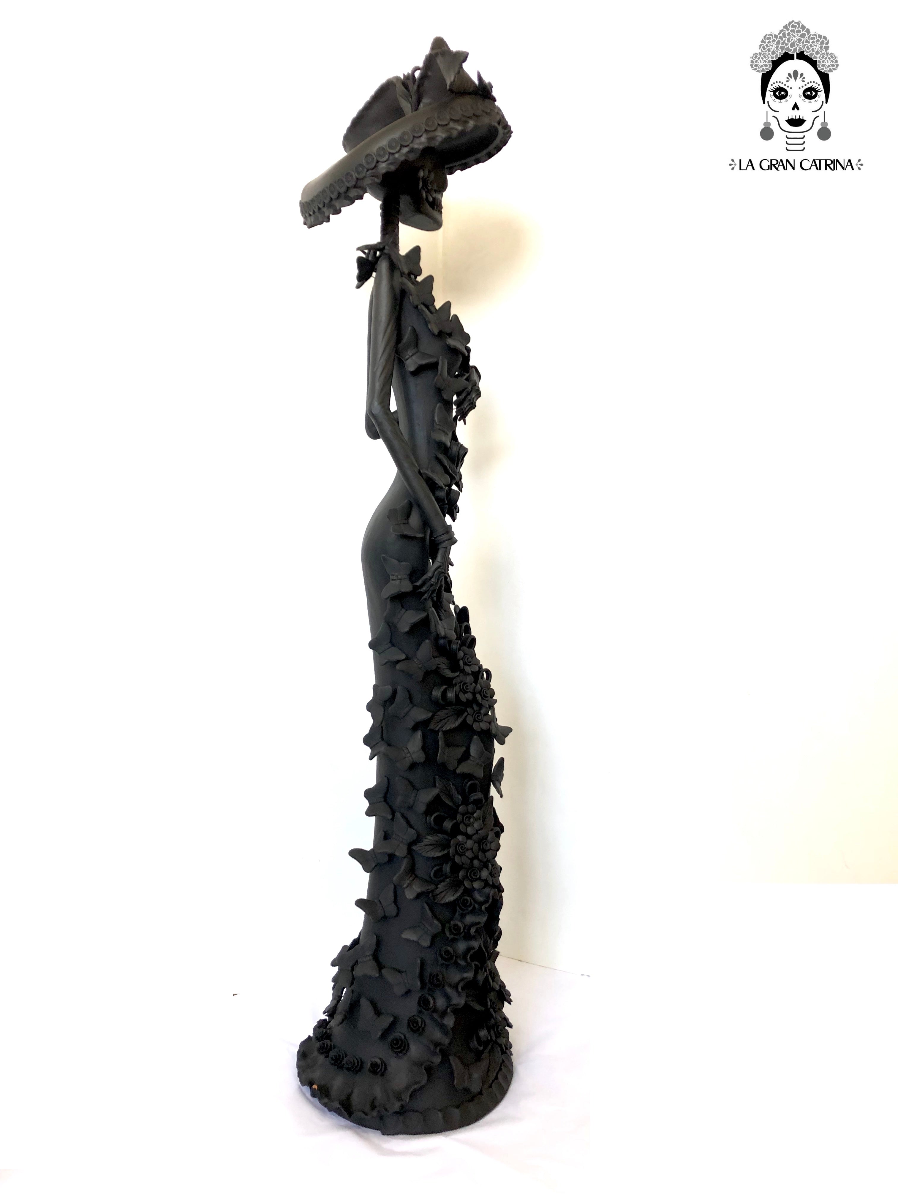 Catrina Black - 42 in. Adan