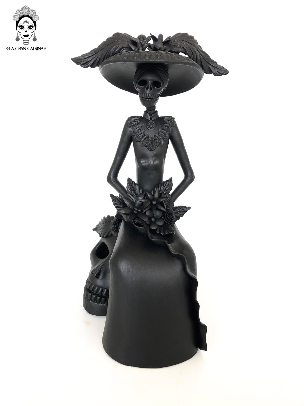 Catrina black sentada en Skull - 14 in. Adan