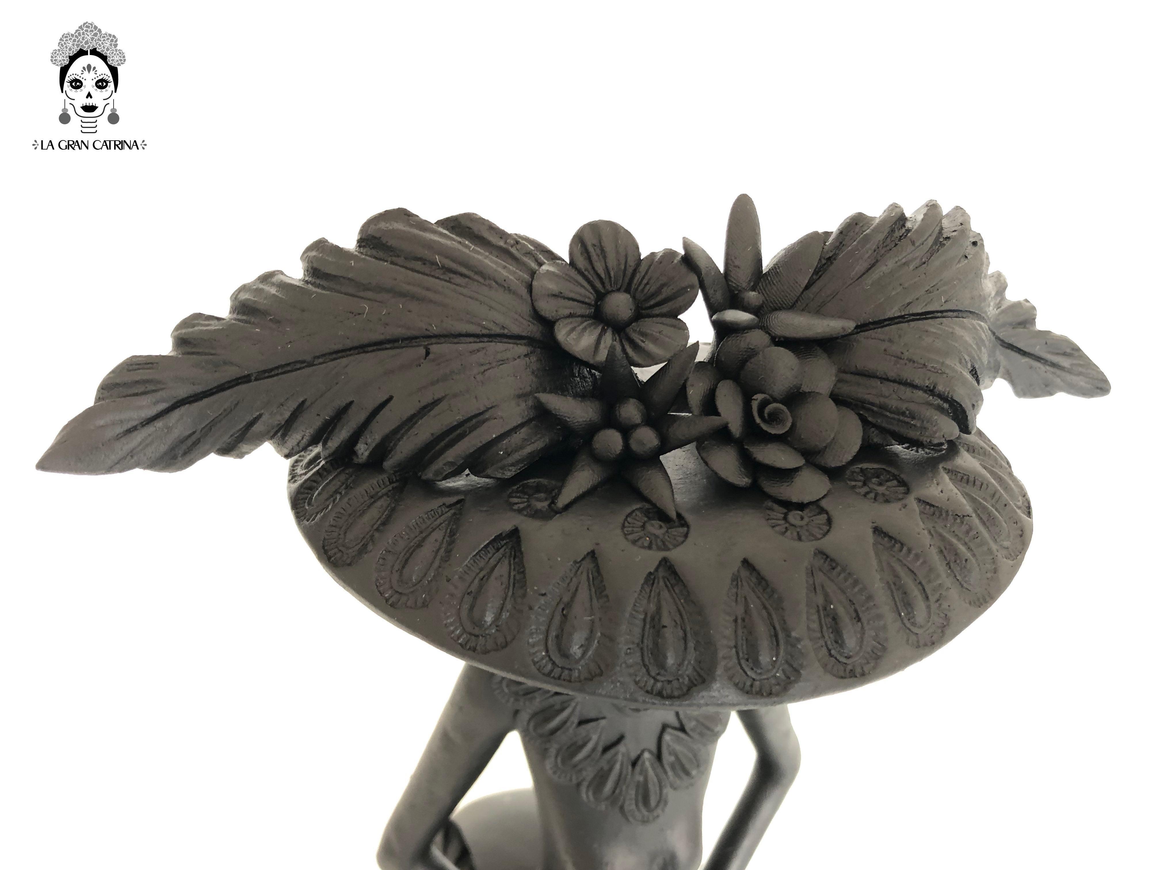 Catrina black sentada en Skull - 14 in. Adan