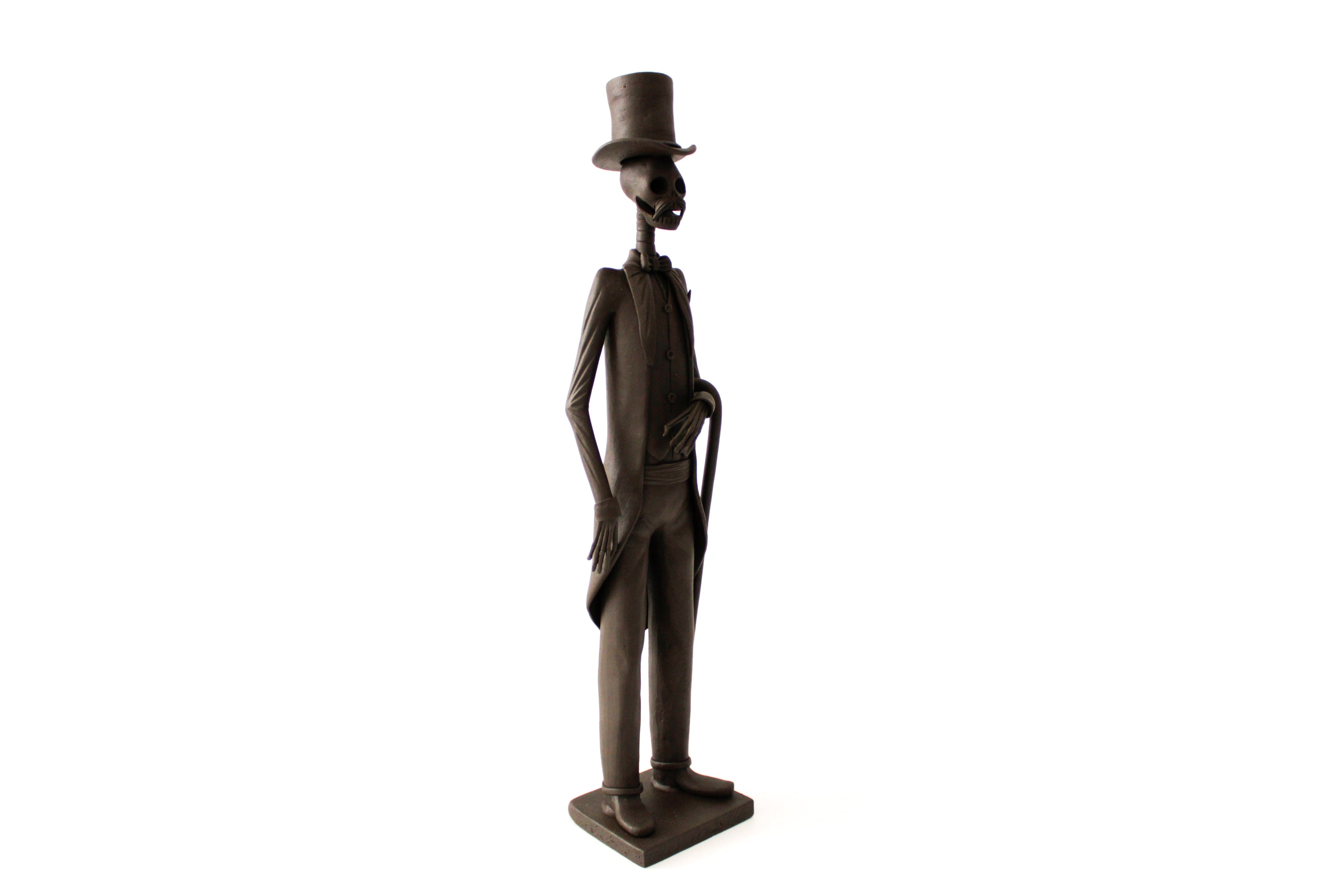 Catrines Elegantes - 20 in. Adan