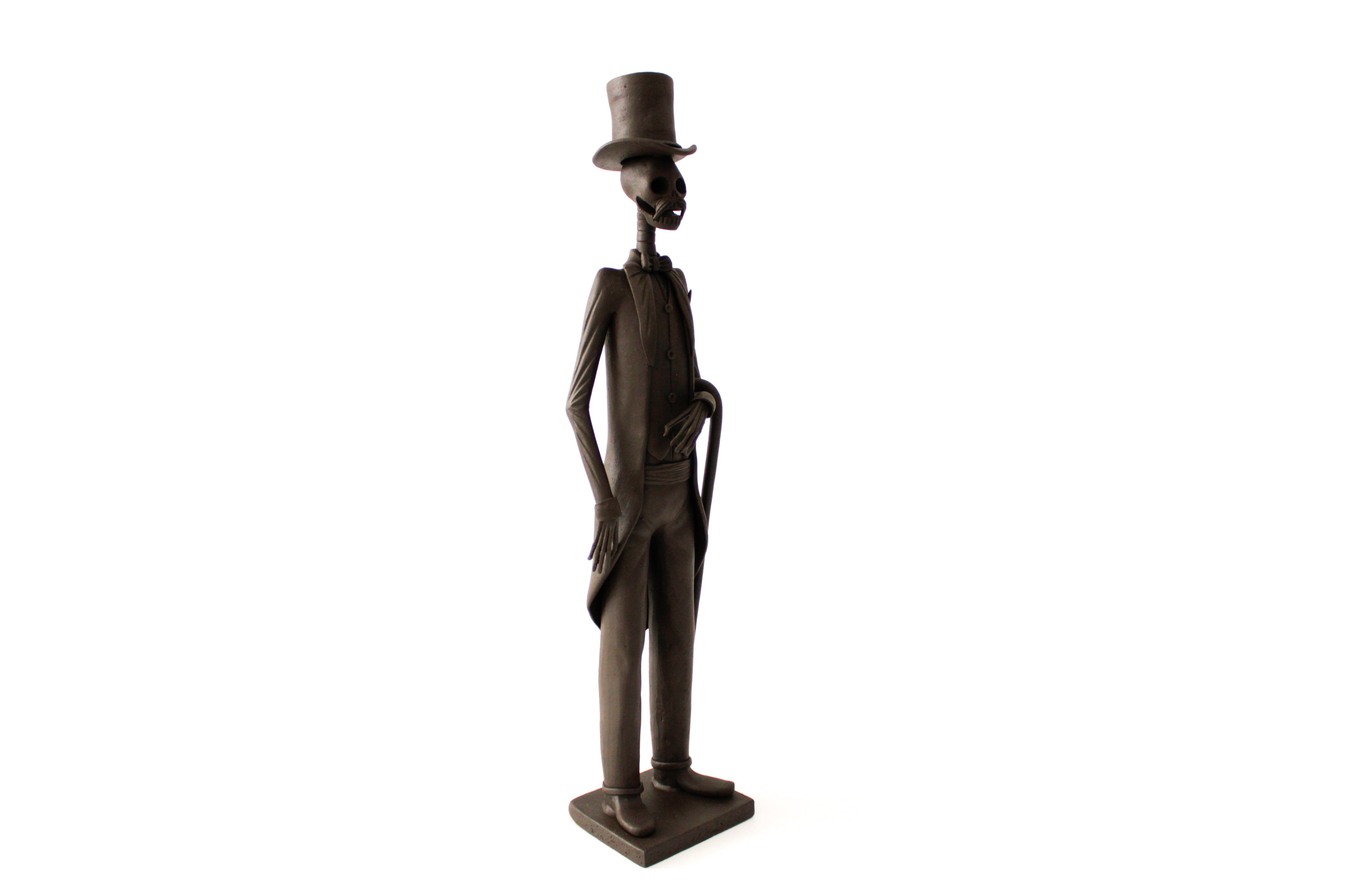 Catrines Elegantes - 20 in. Adan