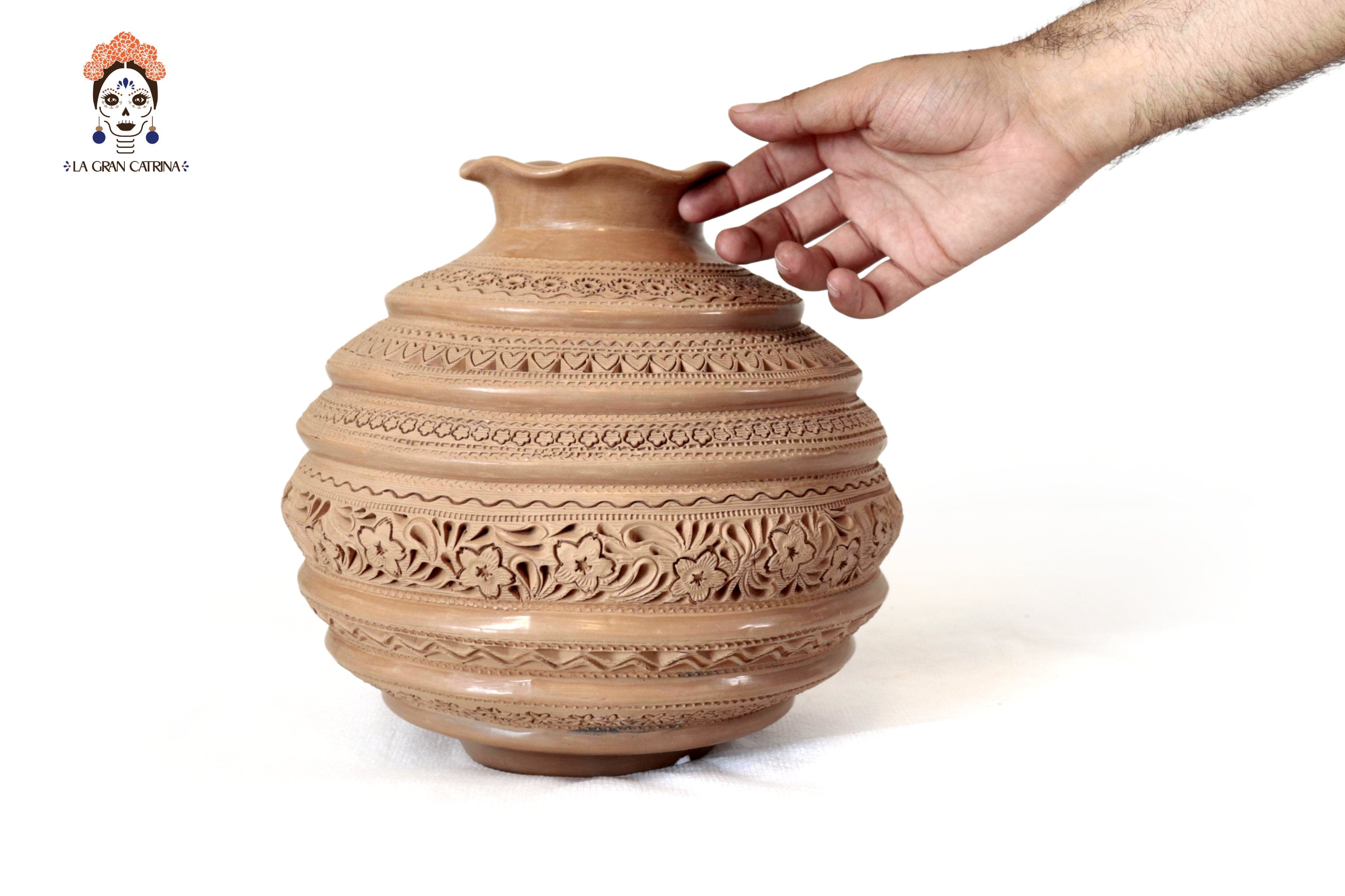 Vase Mielero of San Bartolo - 10.2 in. Tierra Lumbre