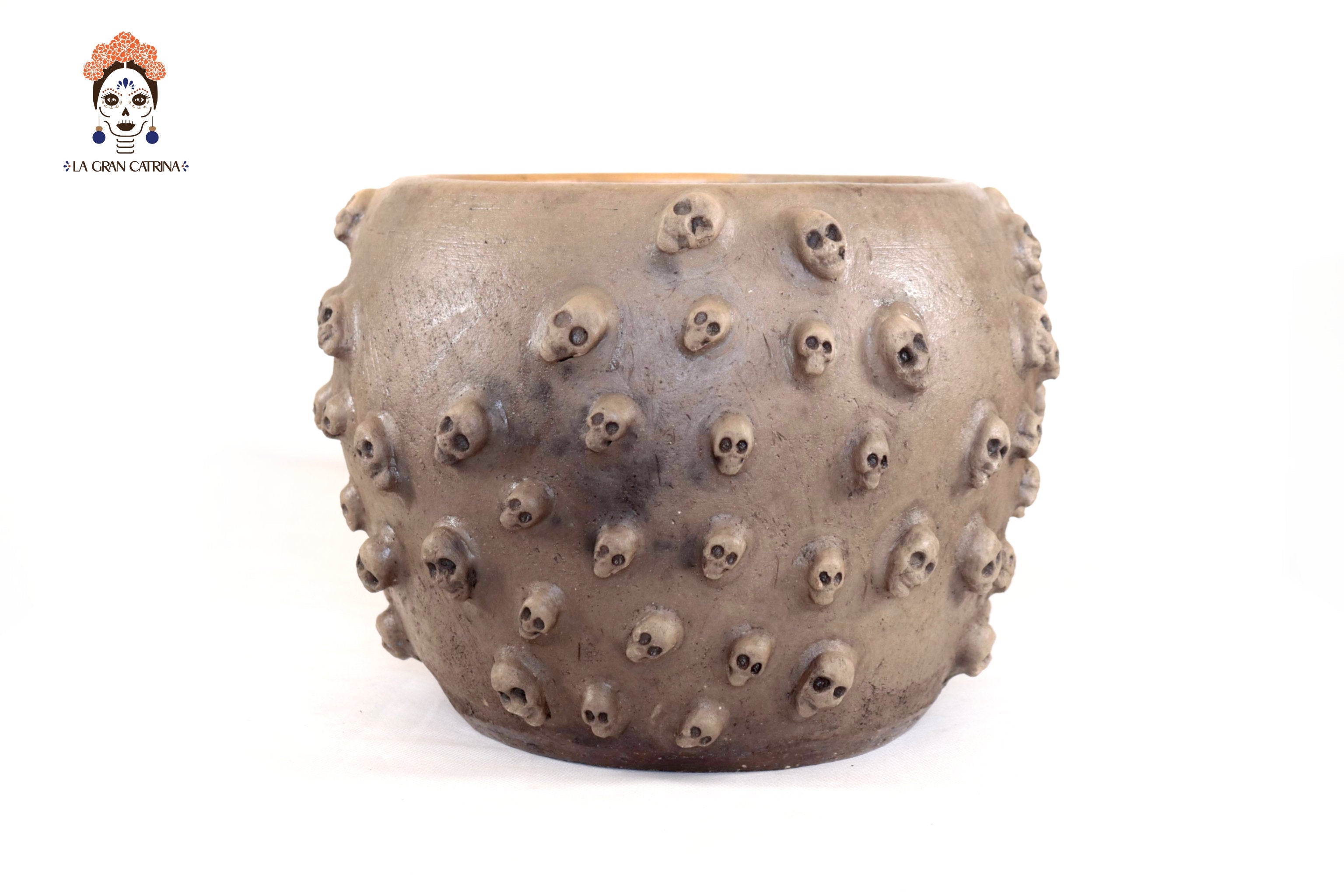 Planter Clay with Skulls - 8.8 in. Atzompa