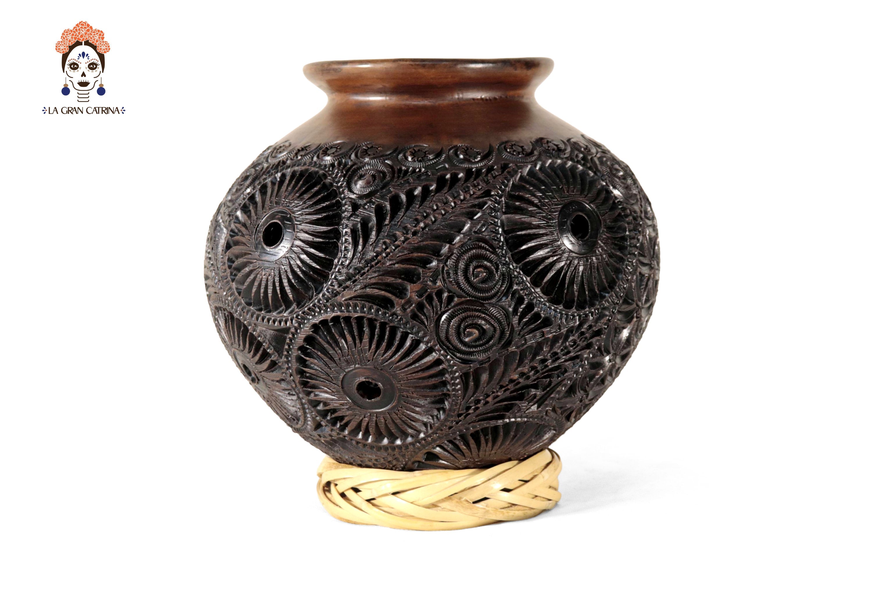 Black Clay Vase 9.4 in. Tere Oax