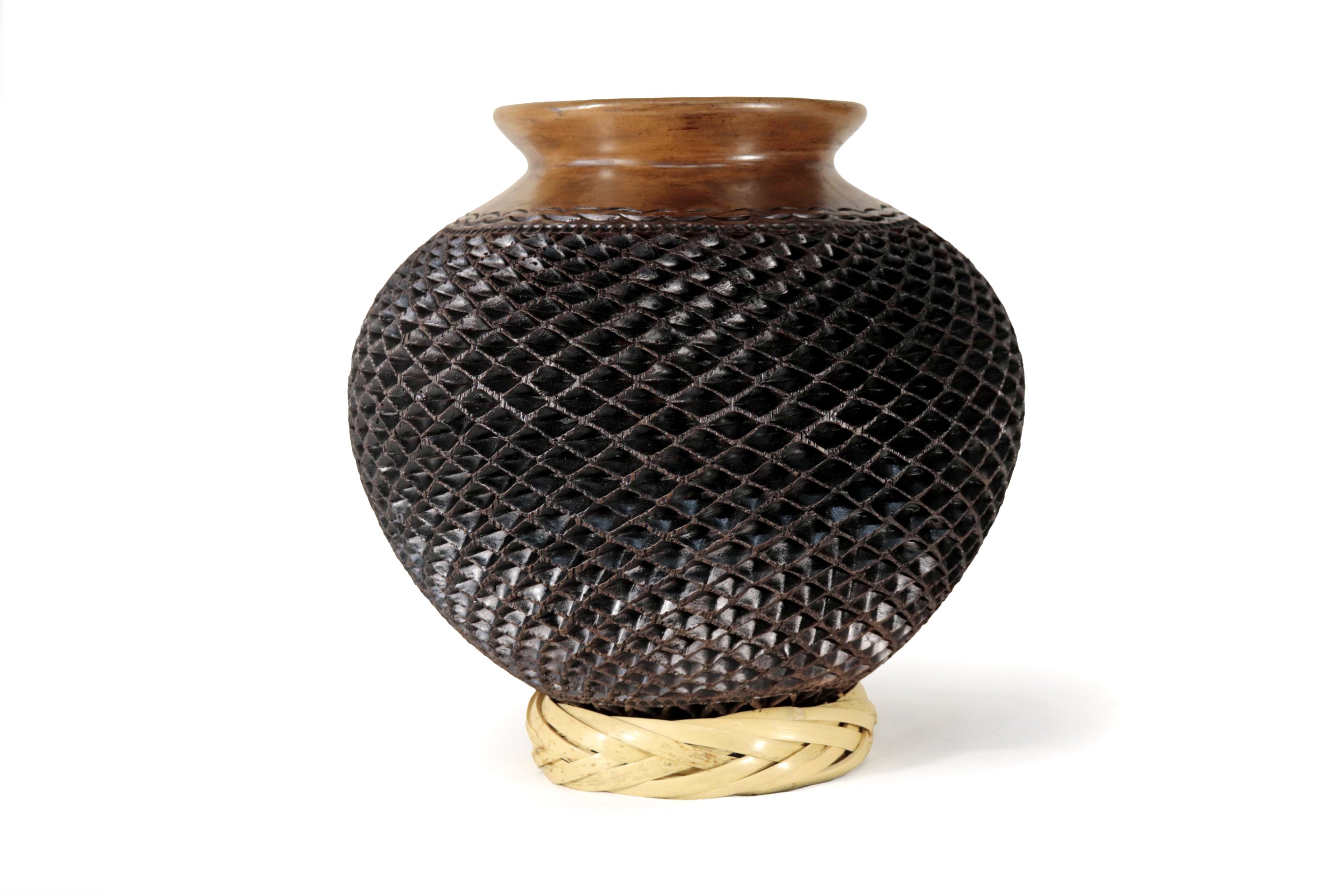 Black Clay Vase II 9.4 in. - Made to Order Tere Oax