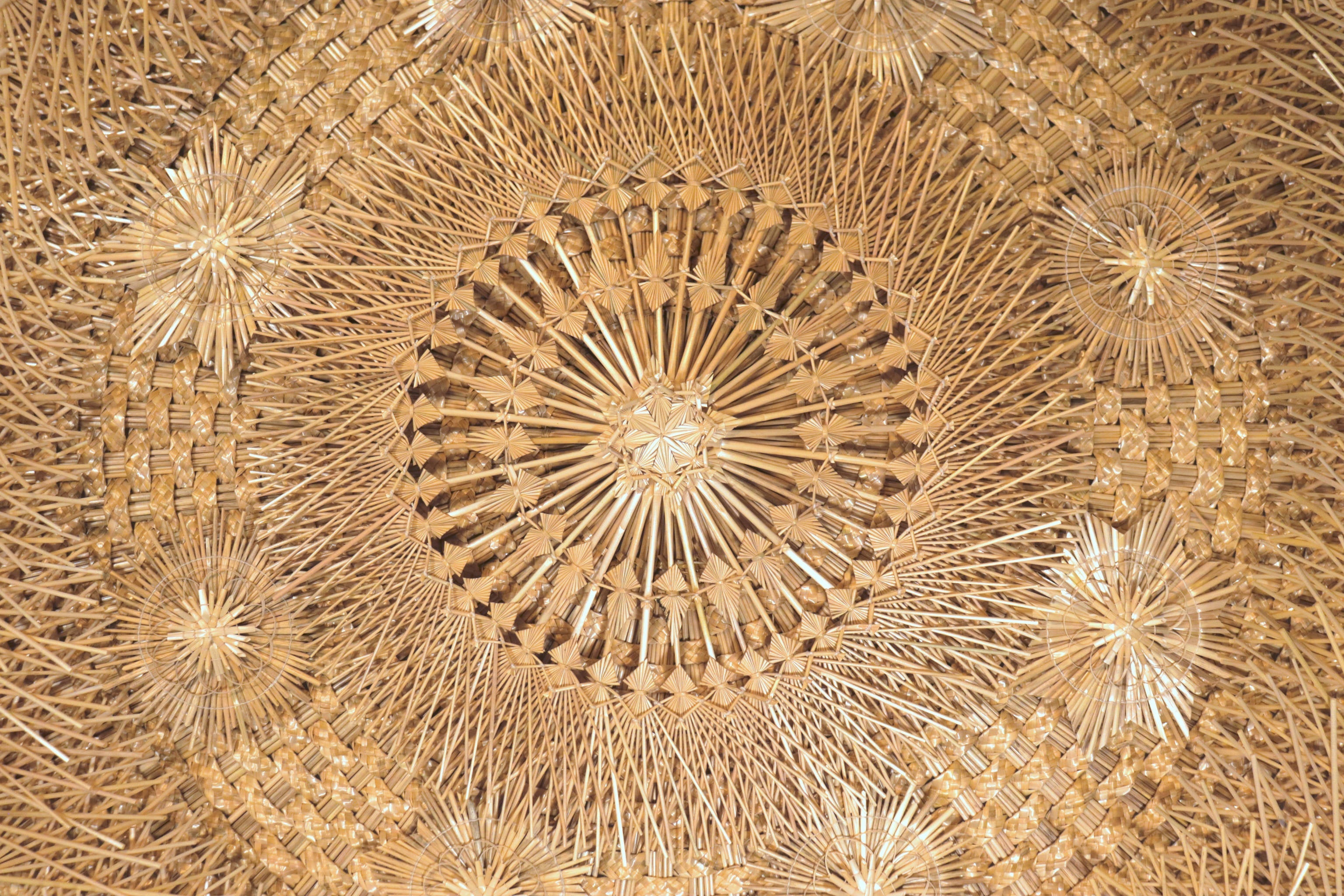 Wheat Straw Wall Circle - Constelación - 40 in. Panikua