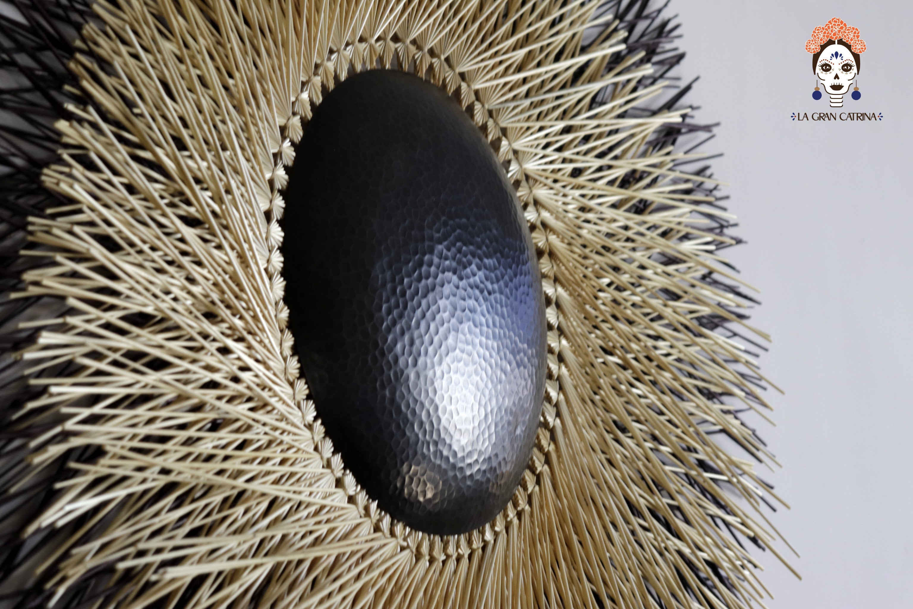 Wheat Straw Wall Circle - Black Eclipse - 40 in. Panikua