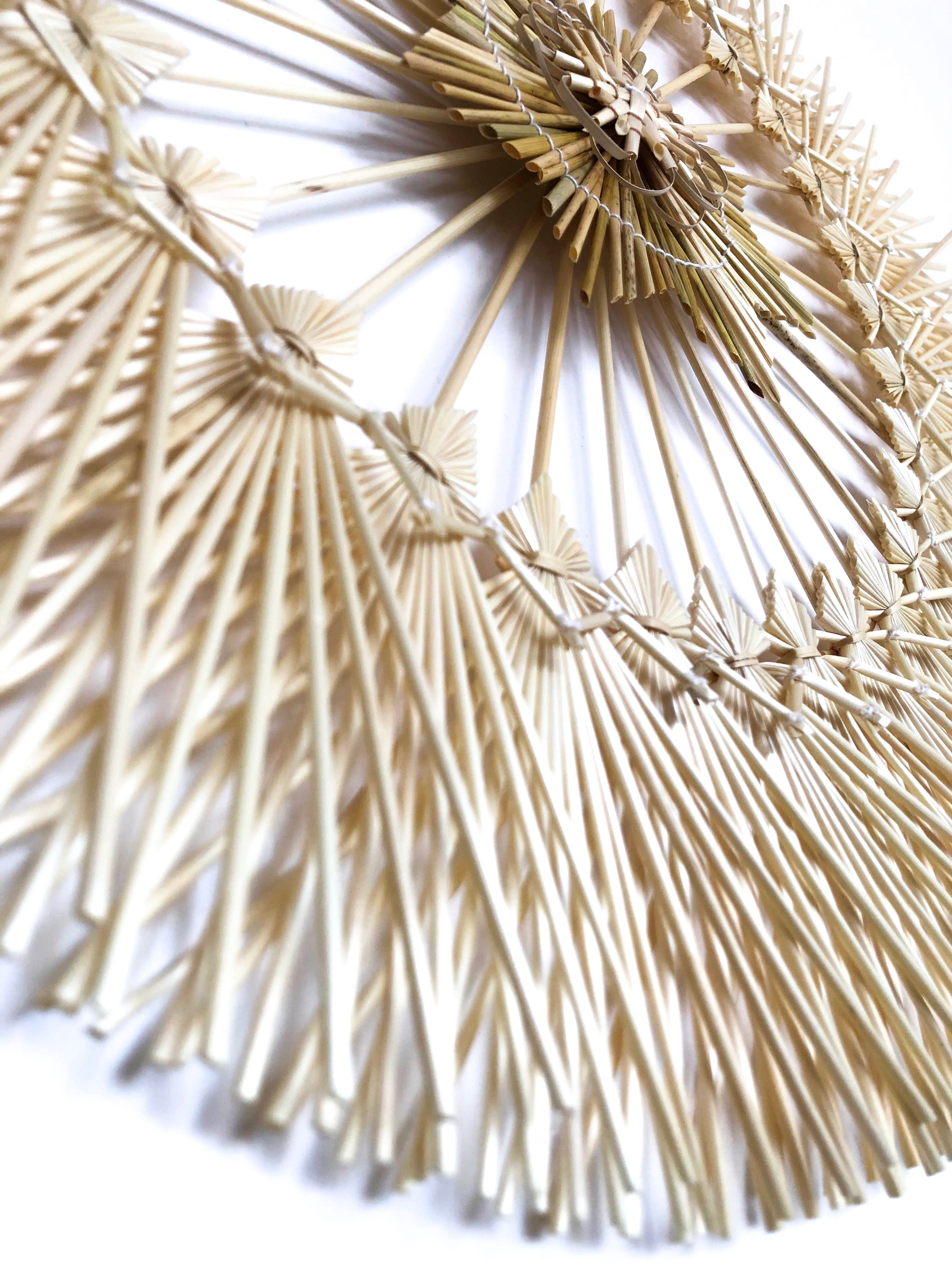Wheat Straw Wall Circle - Estrella central - 16 in. - Made to Order Panikua