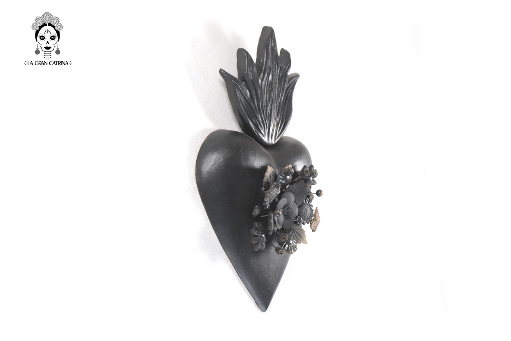 Clay Heart Black II - 9.8 in. Cecilio