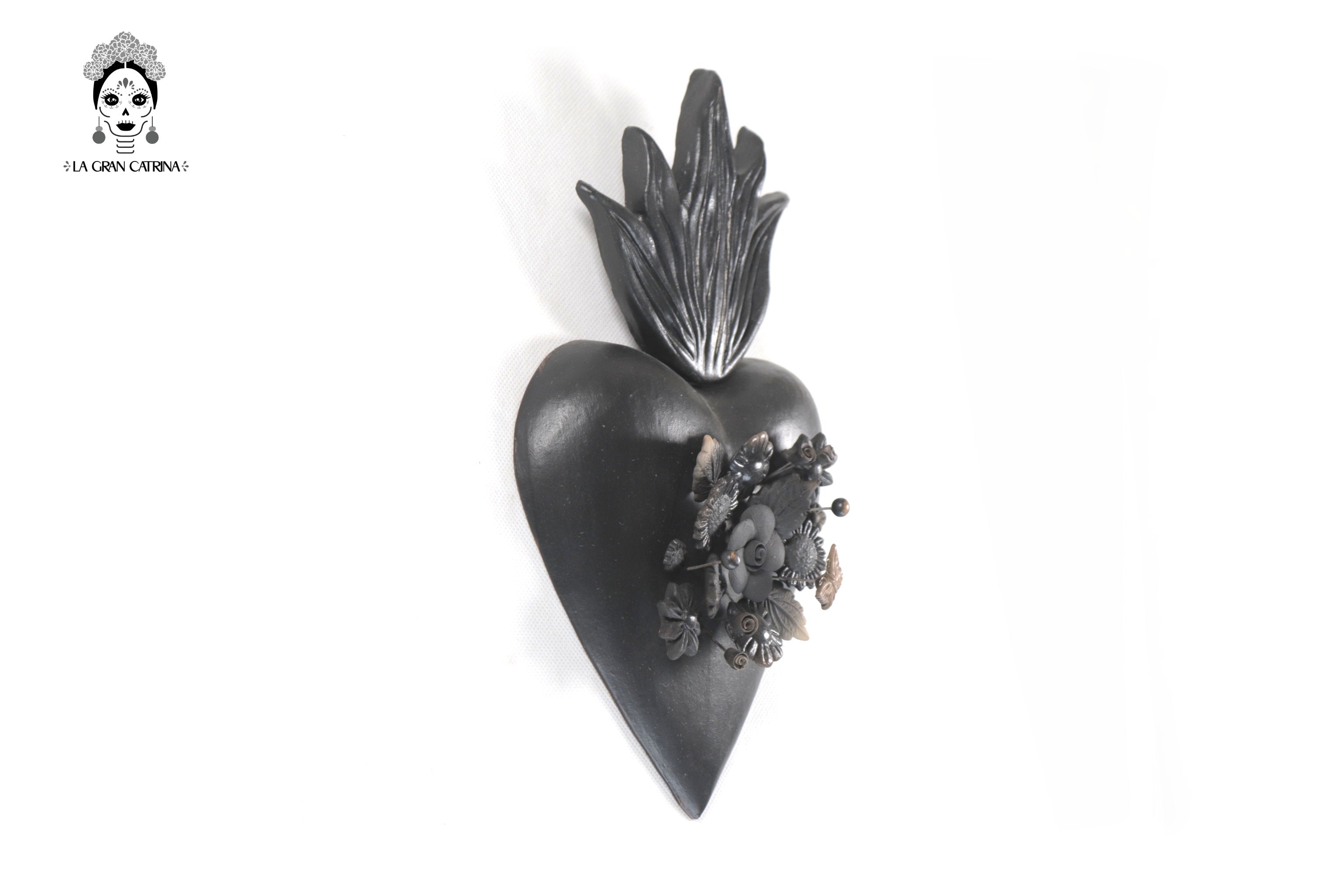 Clay Heart Black II - 9.8 in. Cecilio