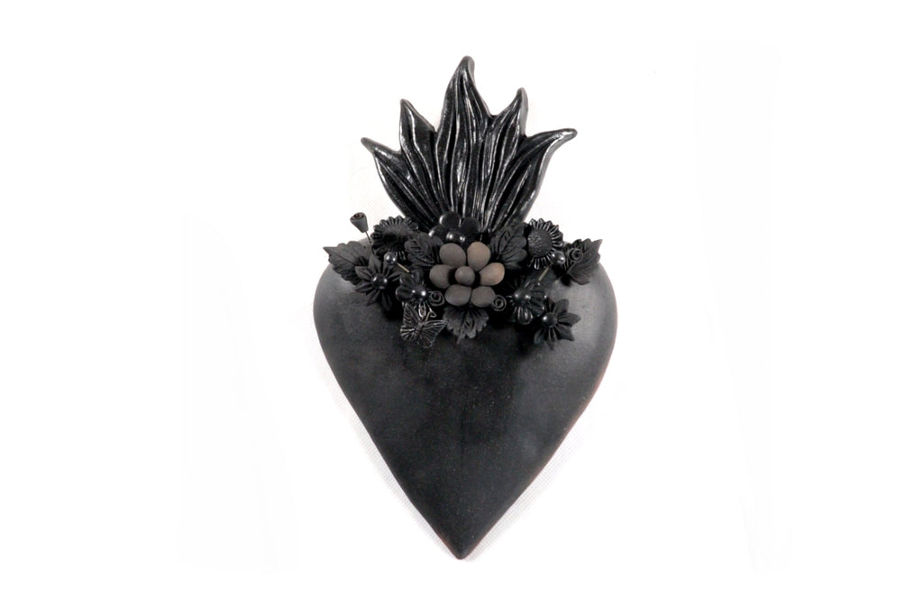 Clay Heart Black - 9.8 in. Cecilio