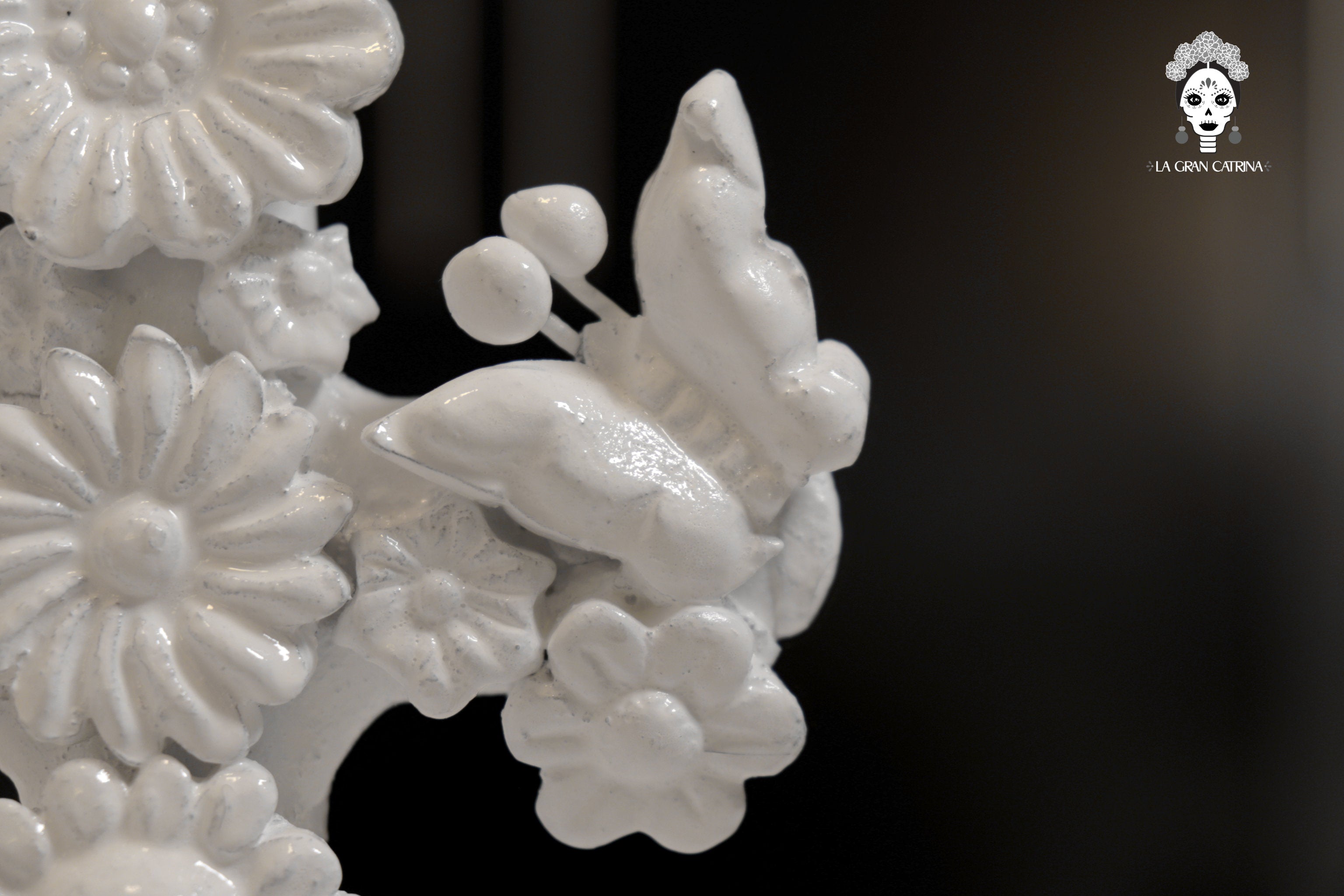 Cross white - Glazed Clay - 5.7 in. - in. Production Tereri
