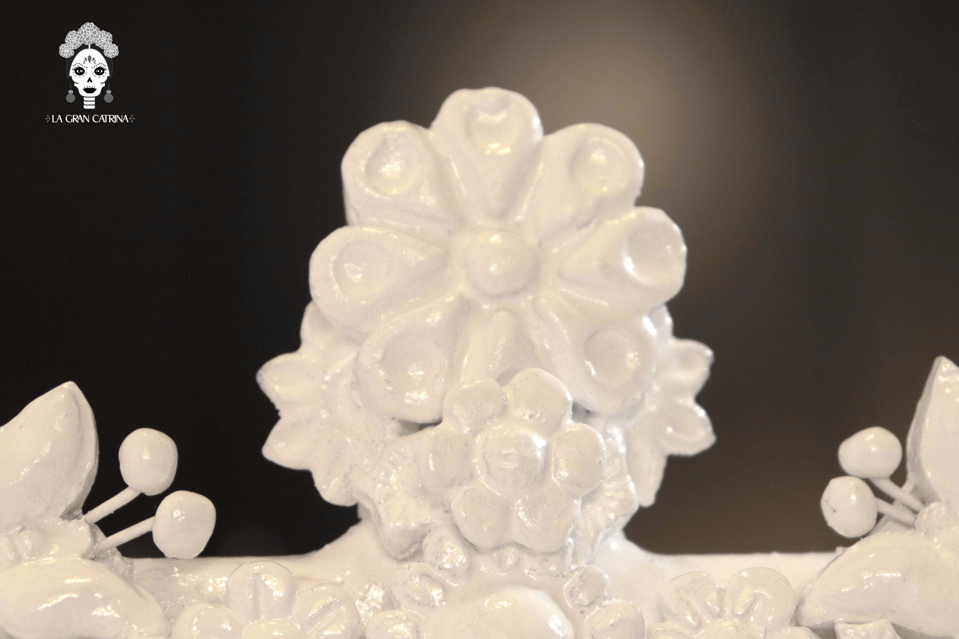 Cross white - Glazed Clay - 6.7 in. Tereri