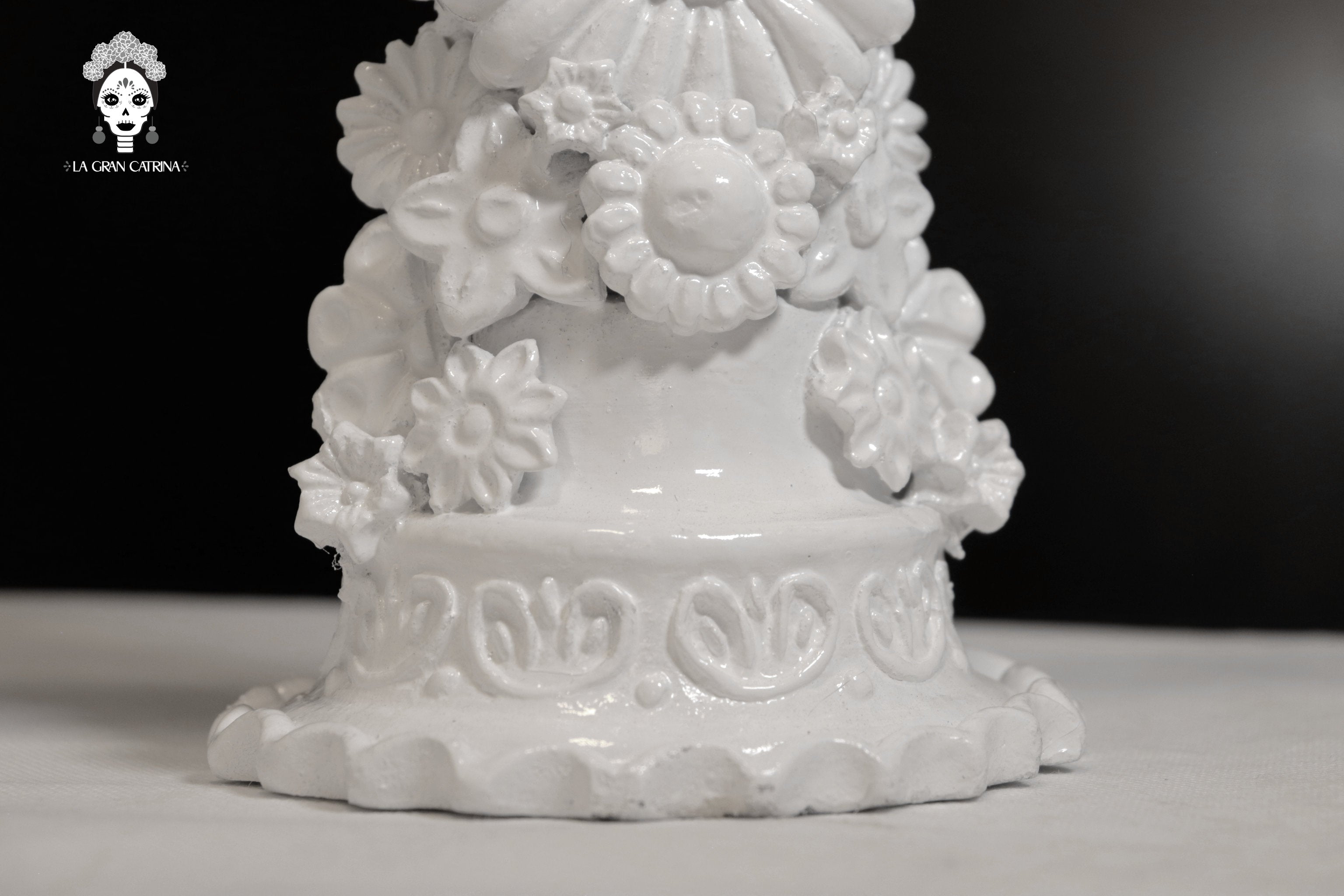Cross white - Glazed Clay - 15 in. Tereri