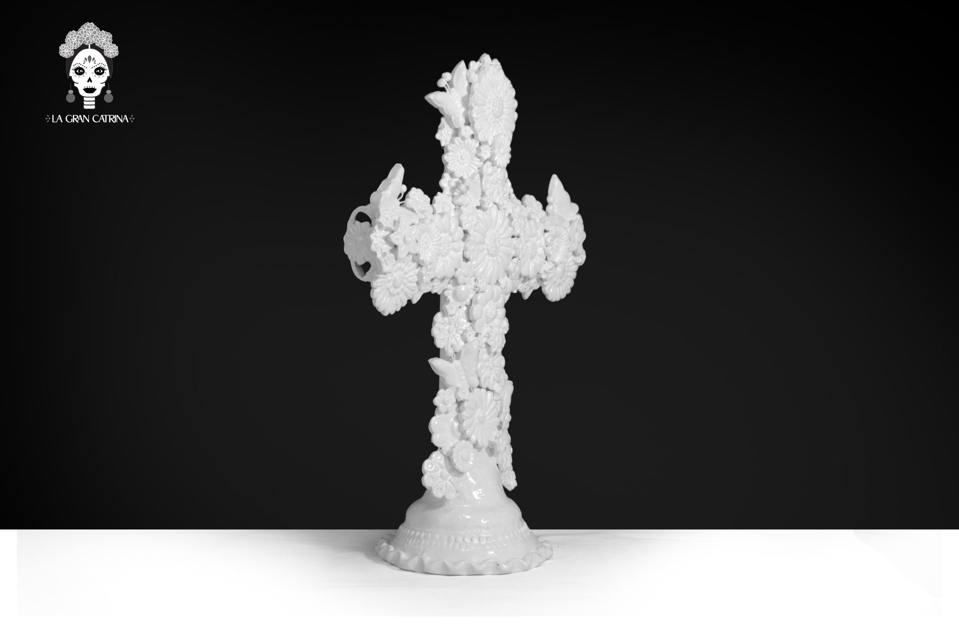 Cross white - Glazed Clay - 18 in. Tereri