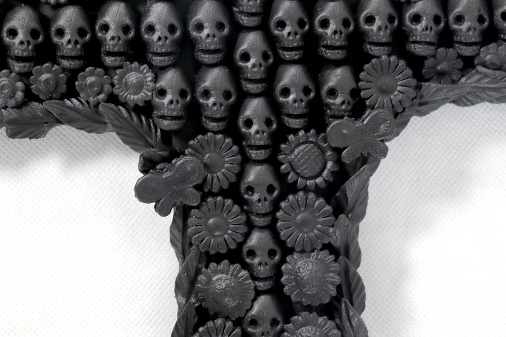 Cross of skulls Black - 11 in. Brenda Capula