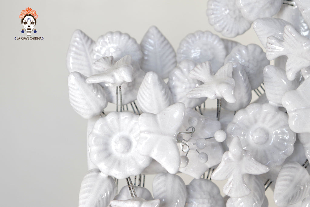 Cross white - Glazed Clay - 19.6 in. Tereri
