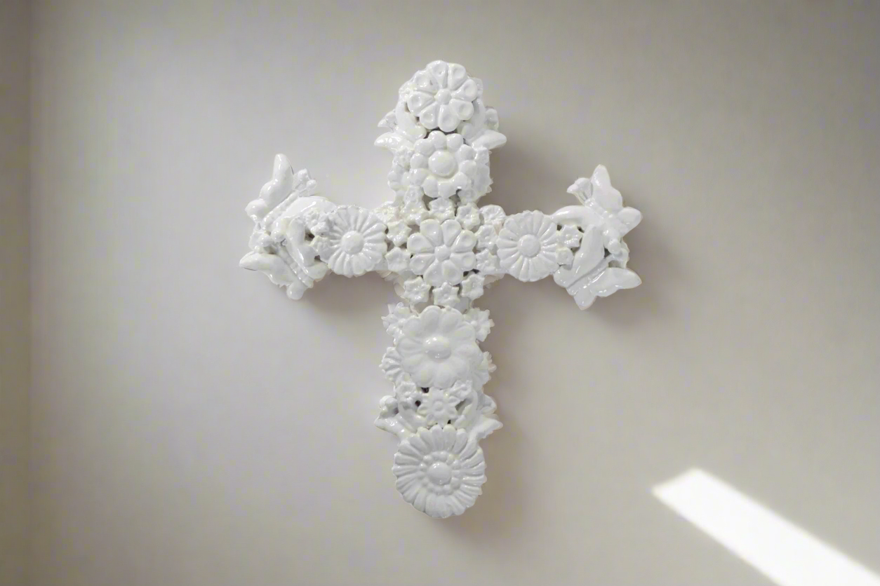Cross white Wall - Glazed Clay - 11.4 in. Tereri