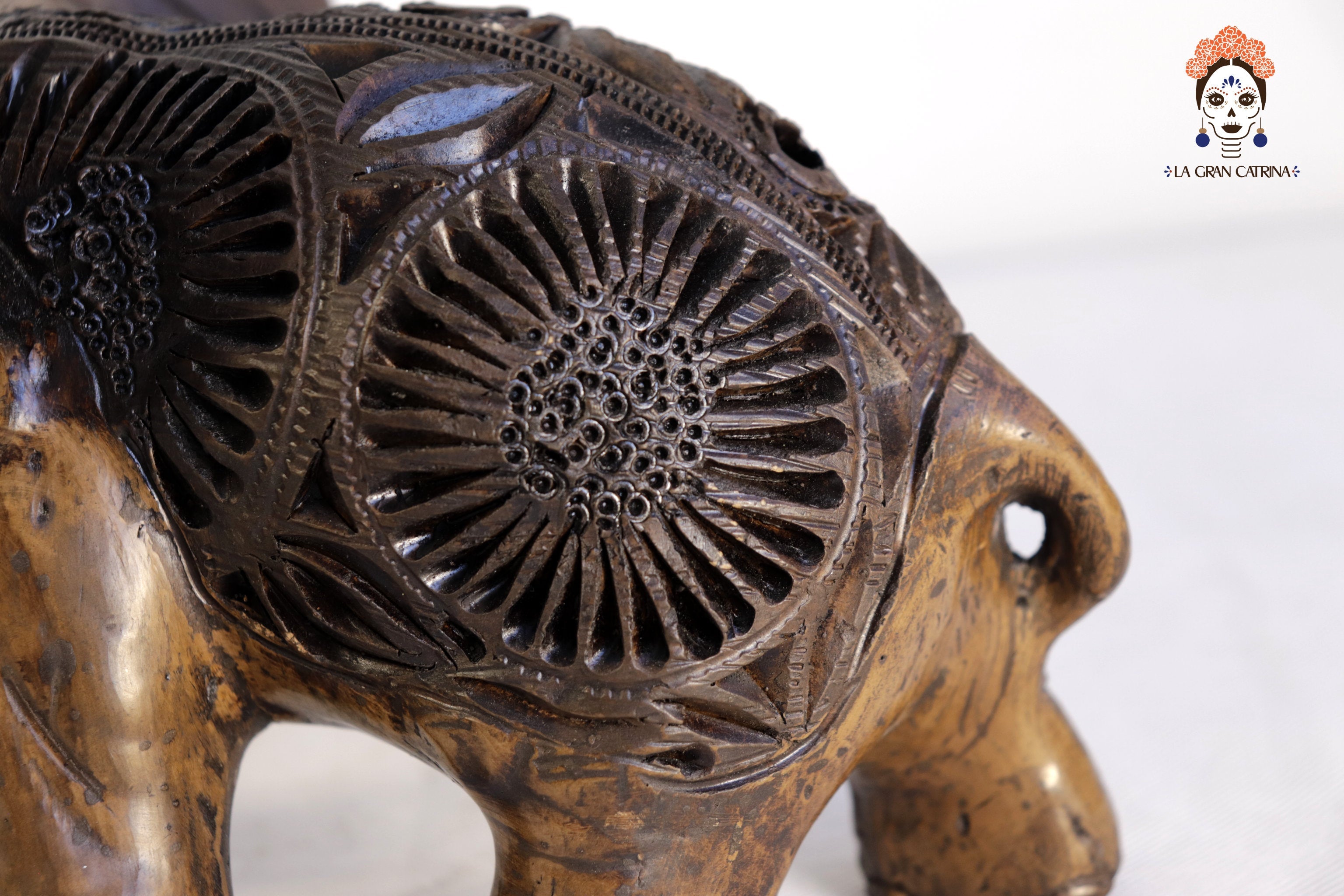 Black Clay Brown Elephant - 7 in. Tere Oax