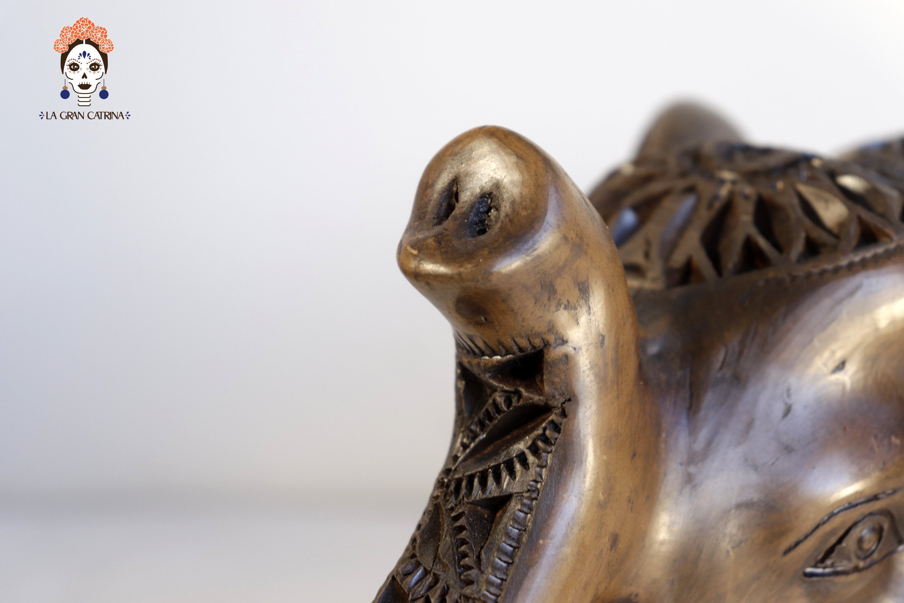 Black Clay Brown Elephant - 15.7 in. Tere Oax