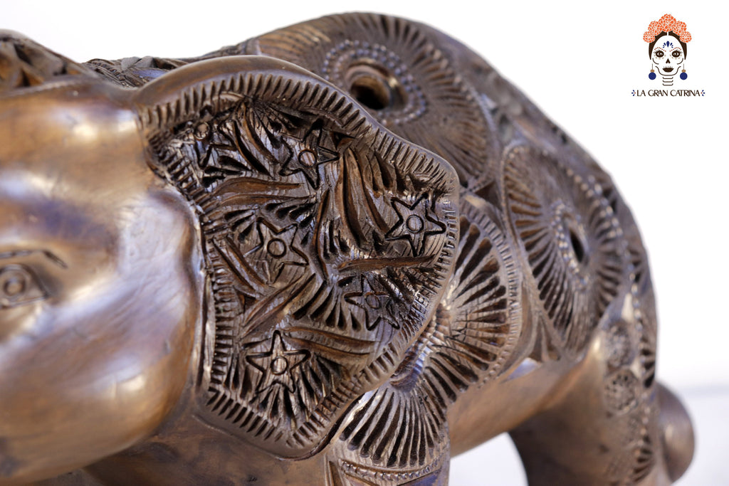 Black Clay Brown Elephant - 15.7 in. Tere Oax