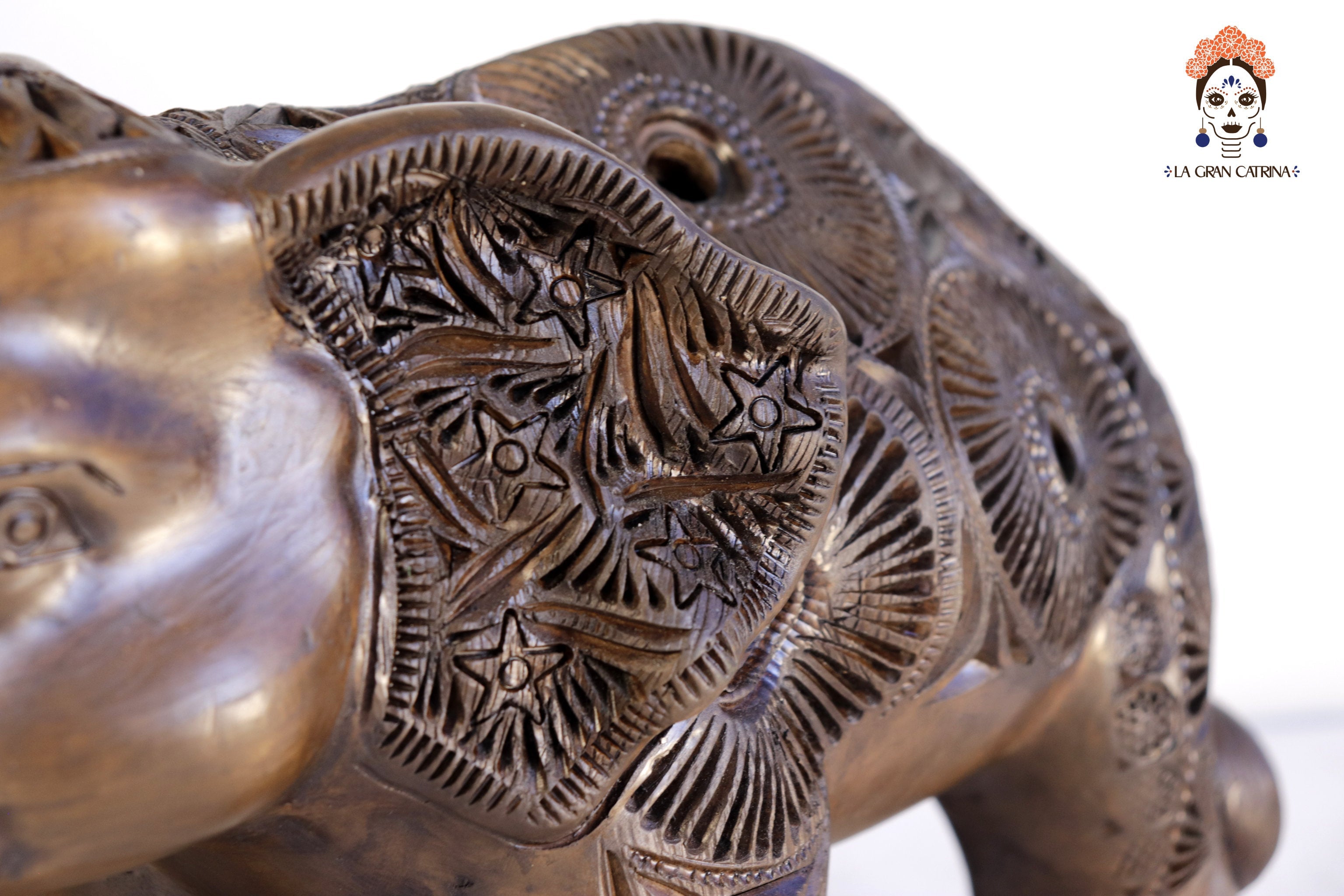 Black Clay Brown Elephant - 15.7 in. Tere Oax